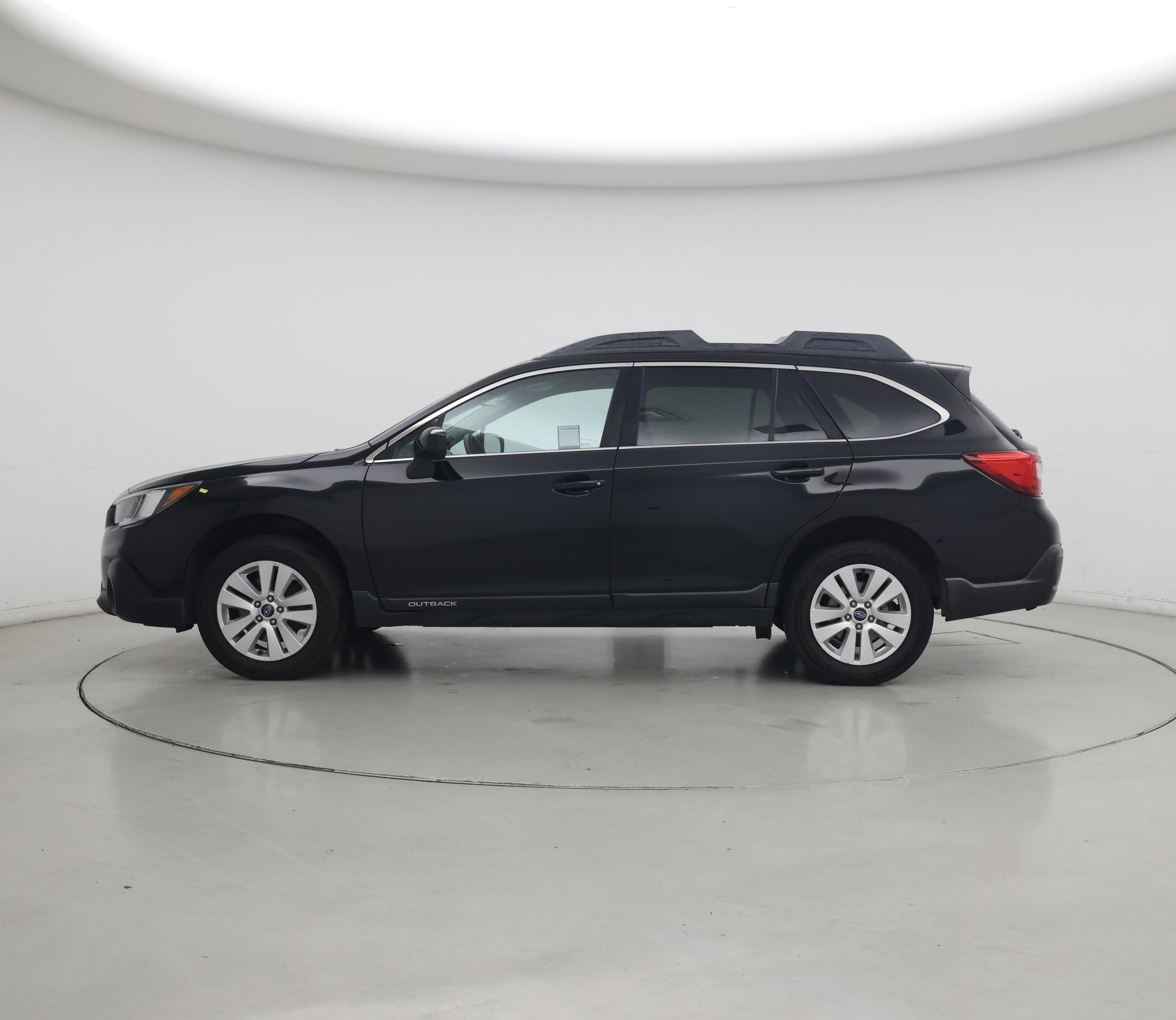 Thumbnail: 2018 Subaru Outback - 3
