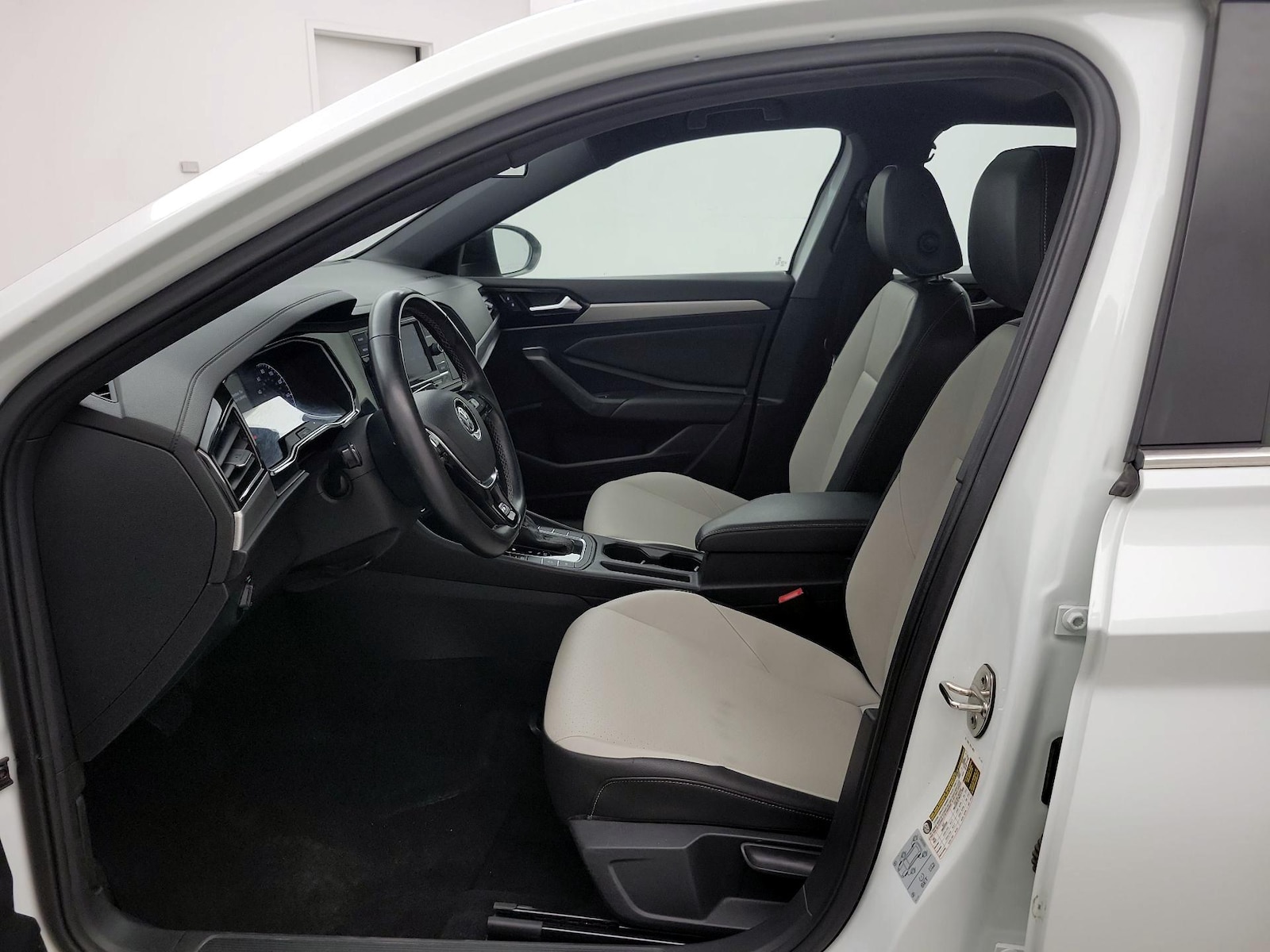2019 Volkswagen Jetta R-Line - Photo 12