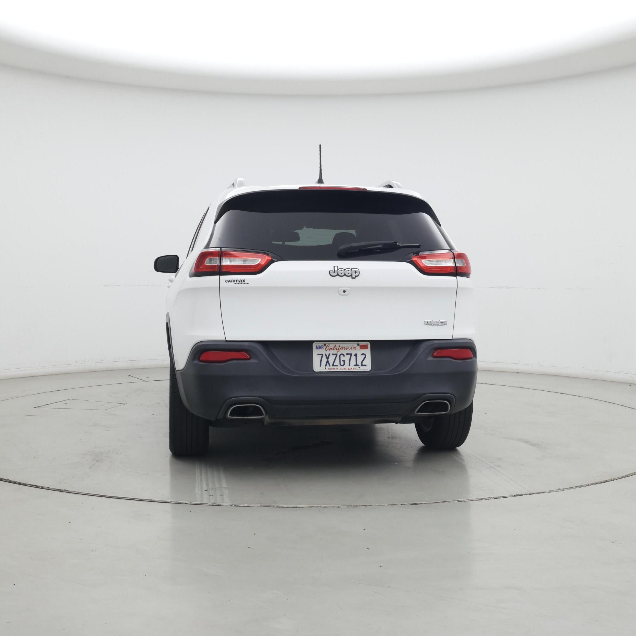 Thumbnail: 2017 Jeep Cherokee - 6