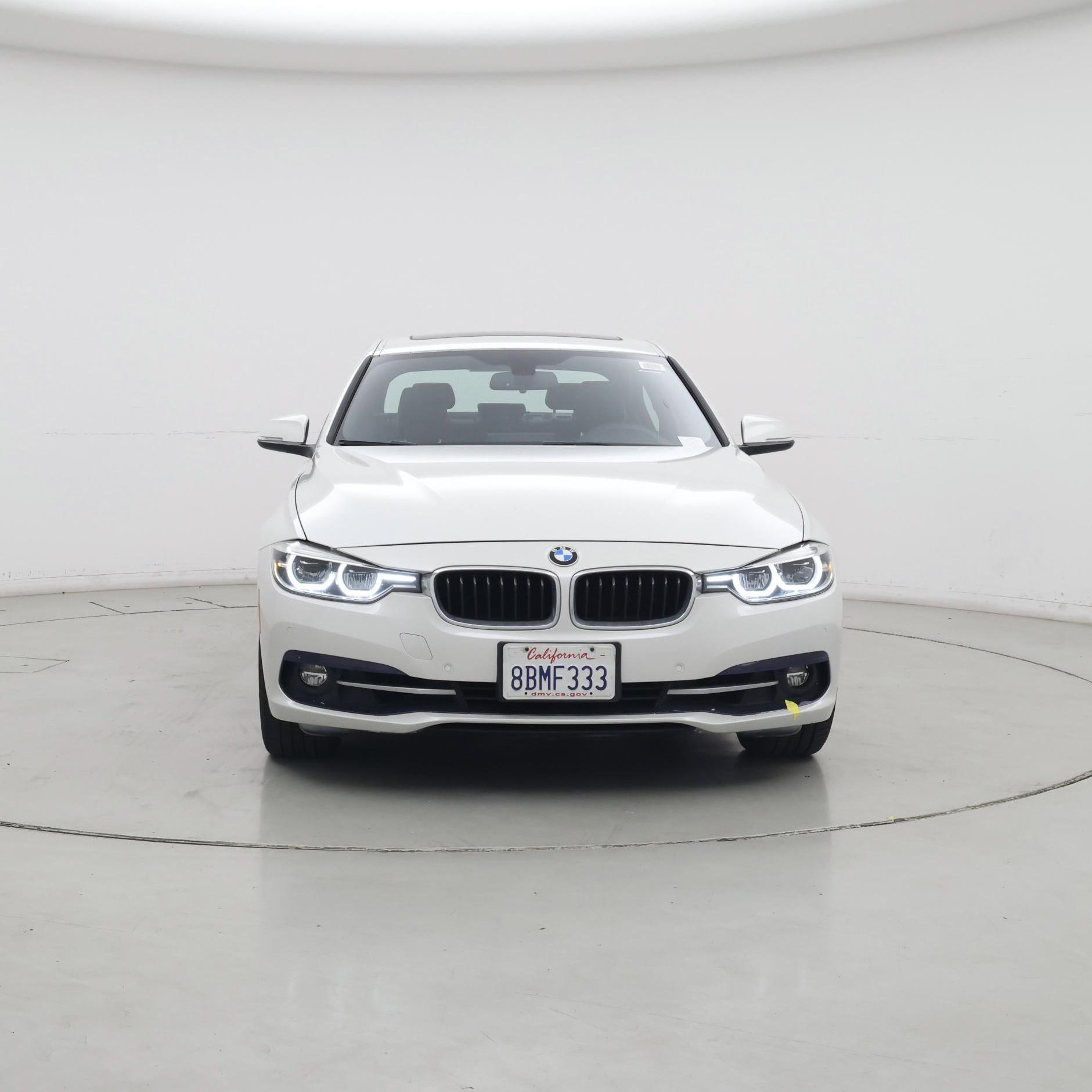 Thumbnail: 2017 BMW 3 Series - 5