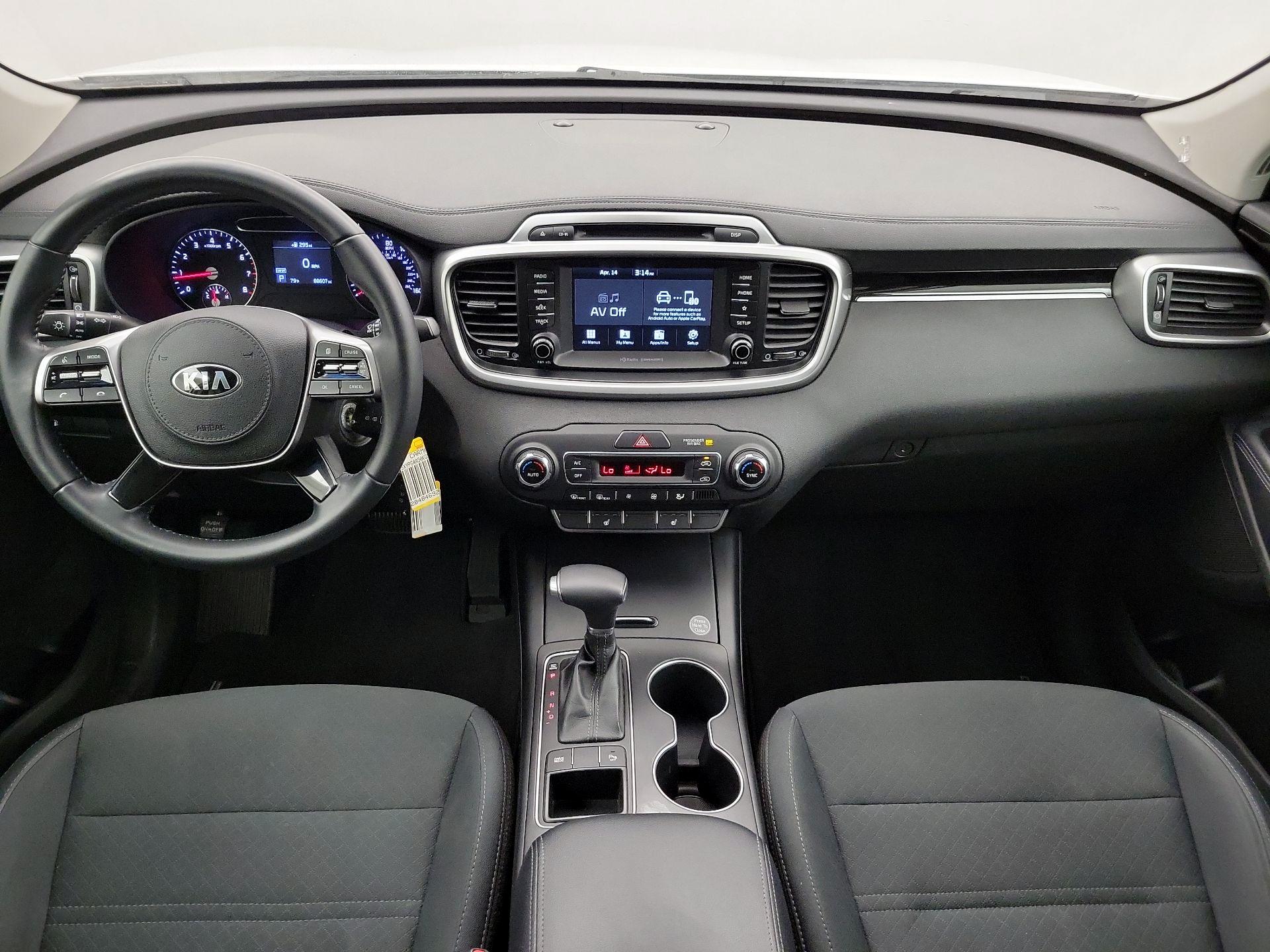 Thumbnail: 2019 Kia Sorento - 9