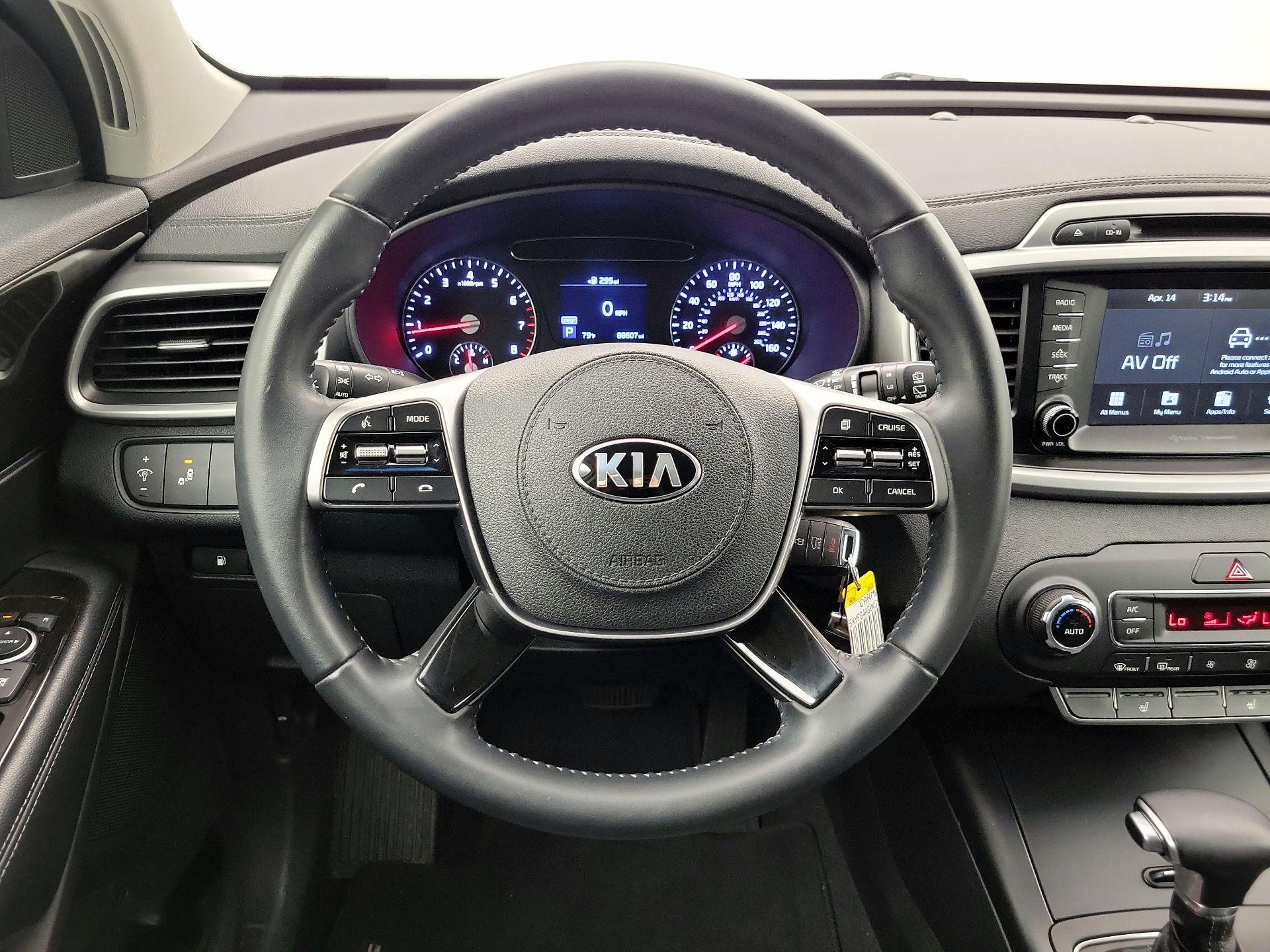 Thumbnail: 2019 Kia Sorento - 10
