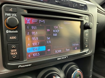 Radio (On)