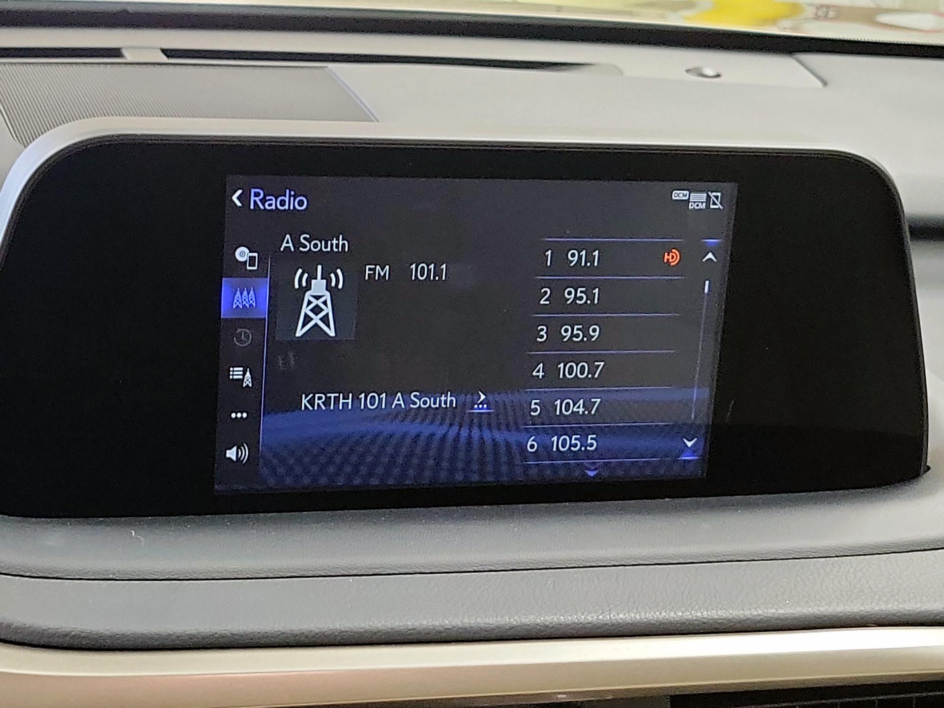 Thumbnail: 2022 Lexus RX - 15