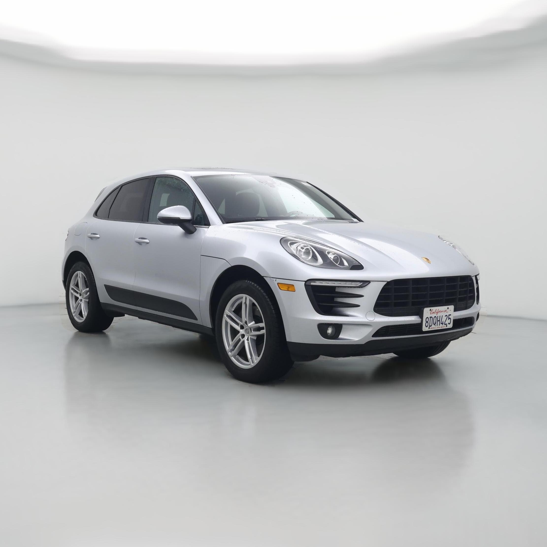 Thumbnail: 2018 Porsche Macan - 1