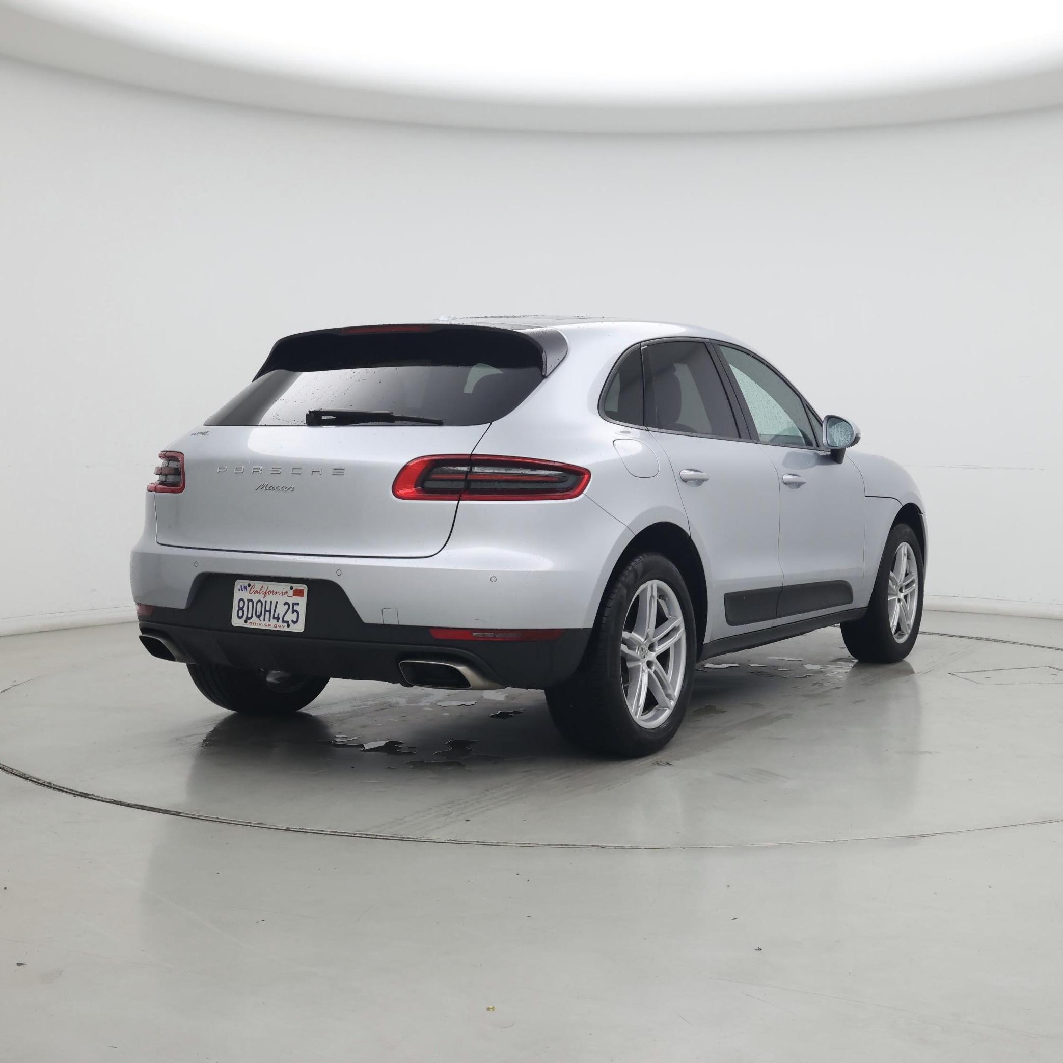 Thumbnail: 2018 Porsche Macan - 8