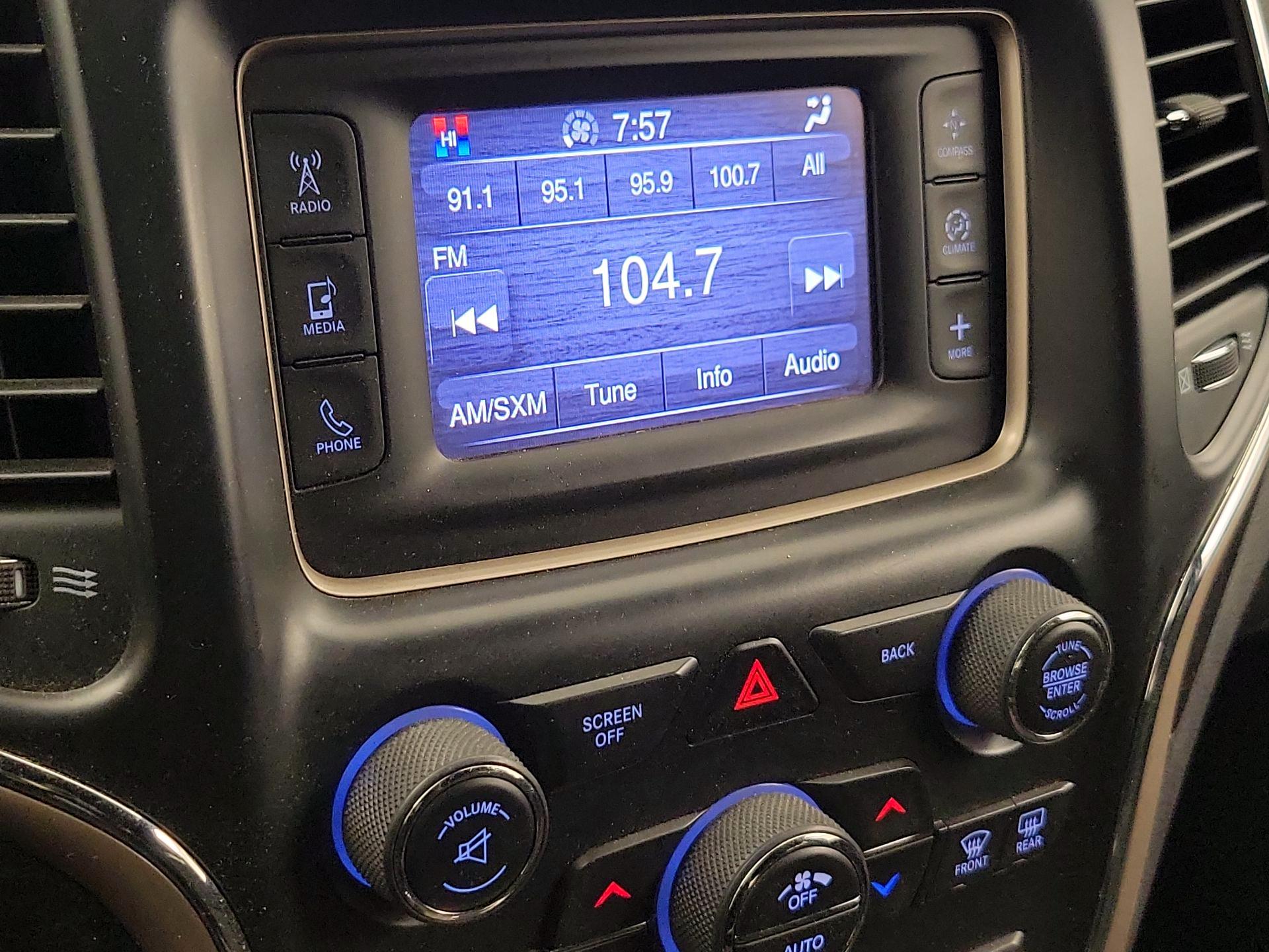 Thumbnail: 2014 Jeep Grand Cherokee - 14