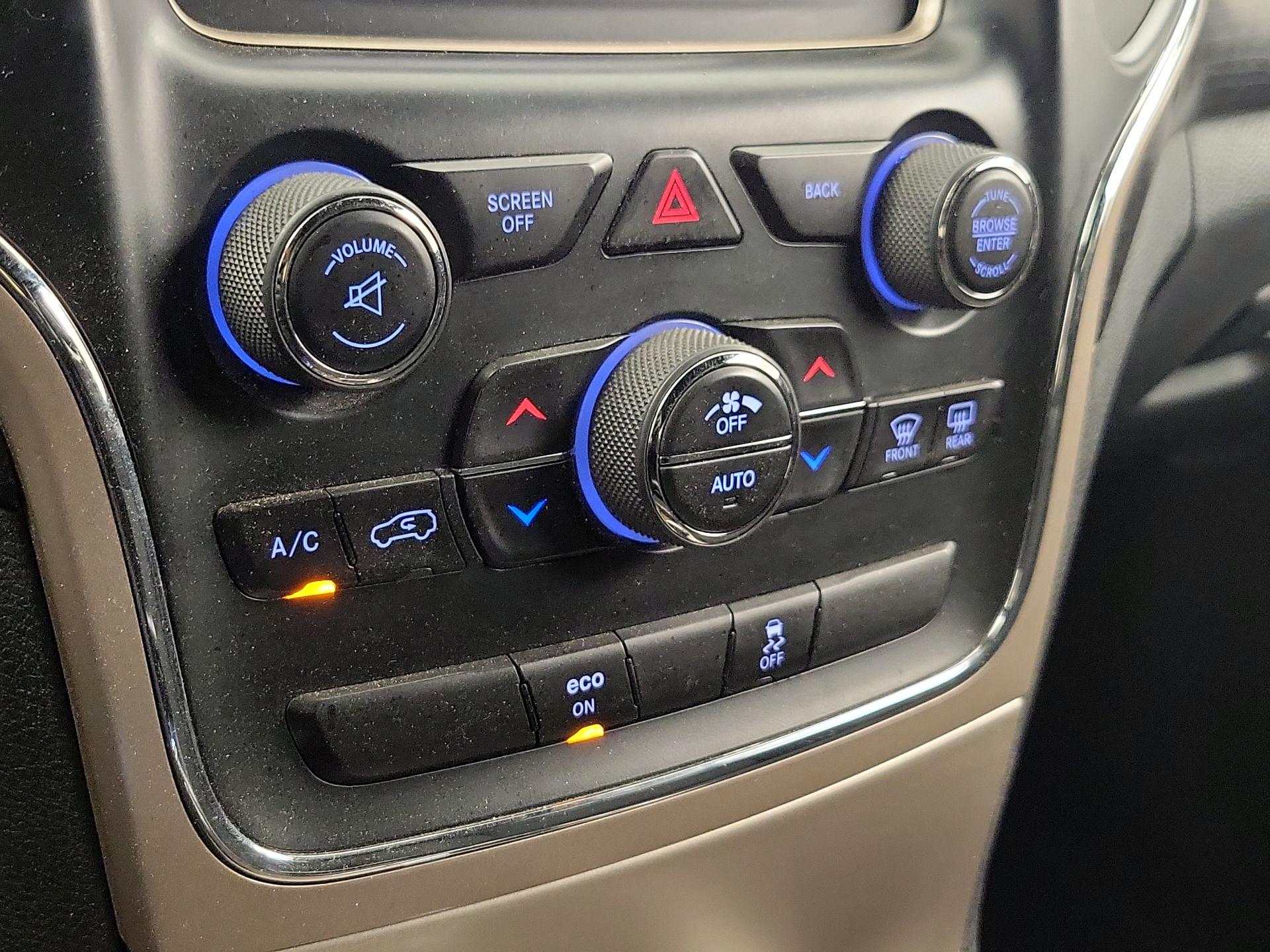 Thumbnail: 2014 Jeep Grand Cherokee - 15