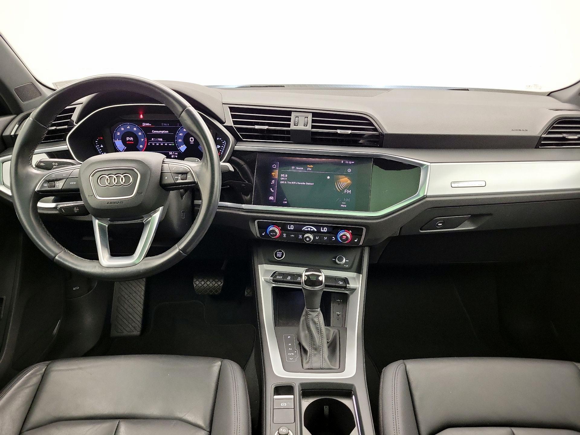 Thumbnail: 2021 Audi Q3 - 9