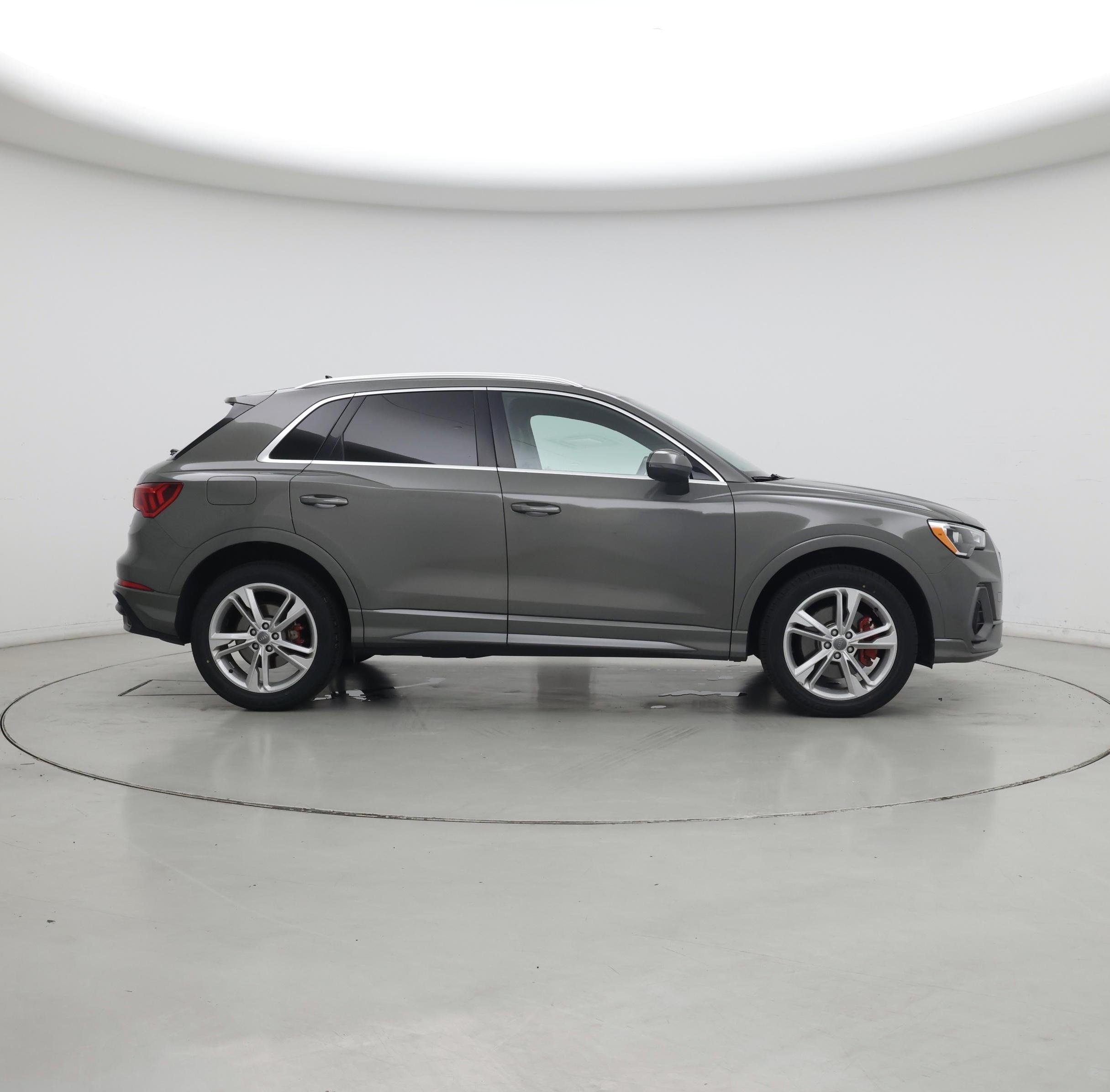 Thumbnail: 2021 Audi Q3 - 7