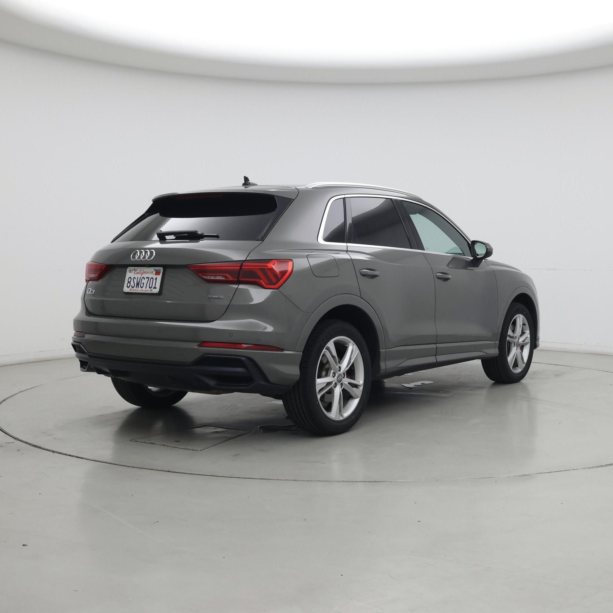 Thumbnail: 2021 Audi Q3 - 8