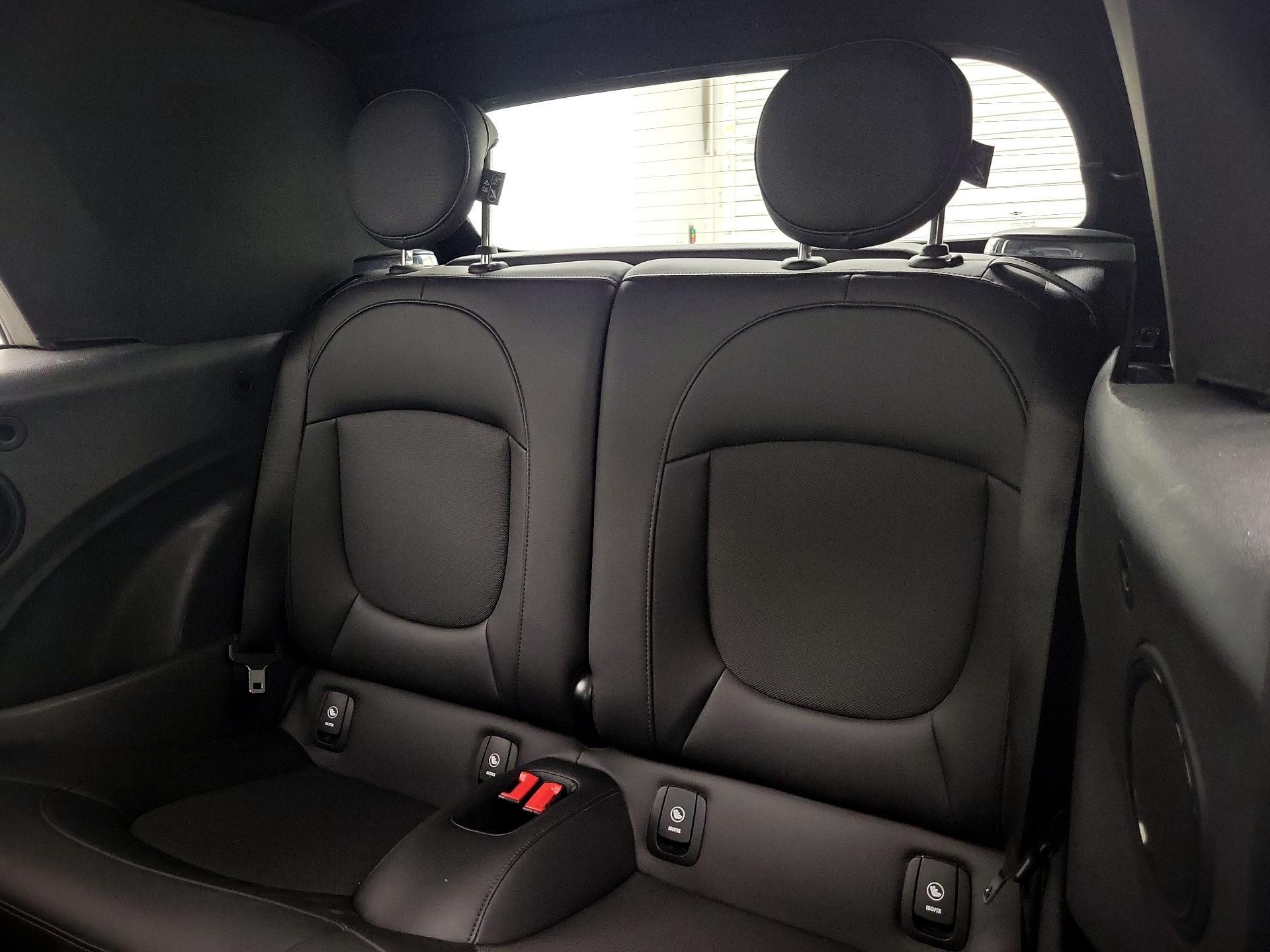 Thumbnail: 2022 MINI Cooper - 20