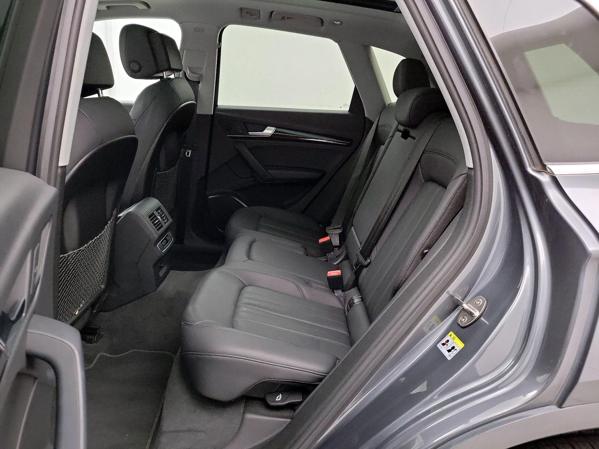 Thumbnail: 2020 Audi Q5 - 20