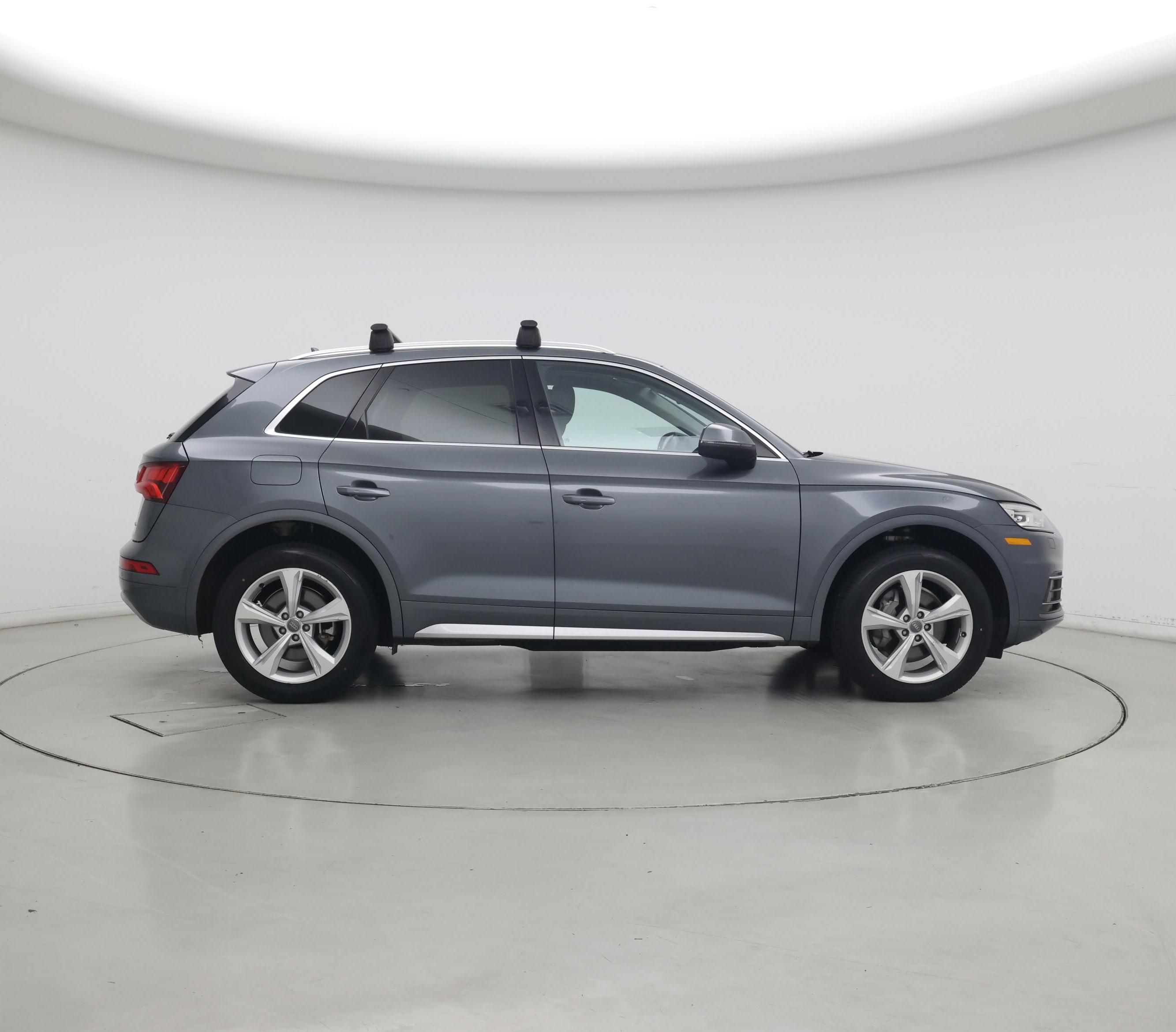 Thumbnail: 2020 Audi Q5 - 7