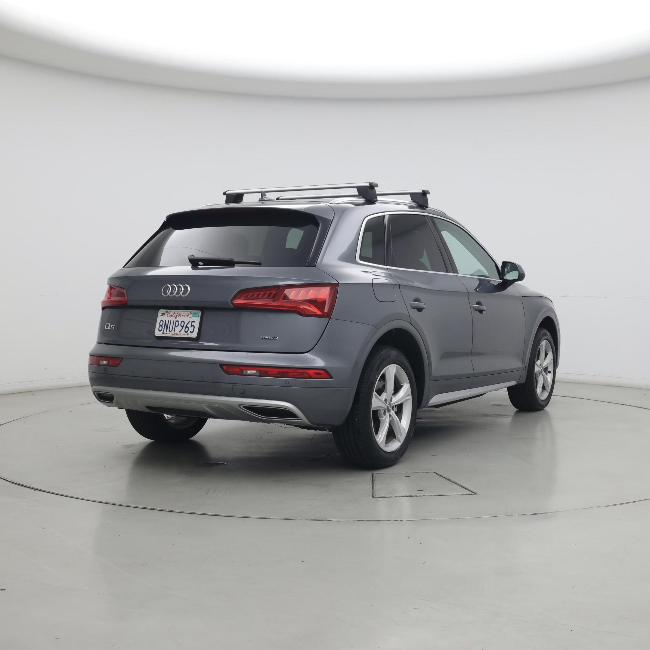 Thumbnail: 2020 Audi Q5 - 8