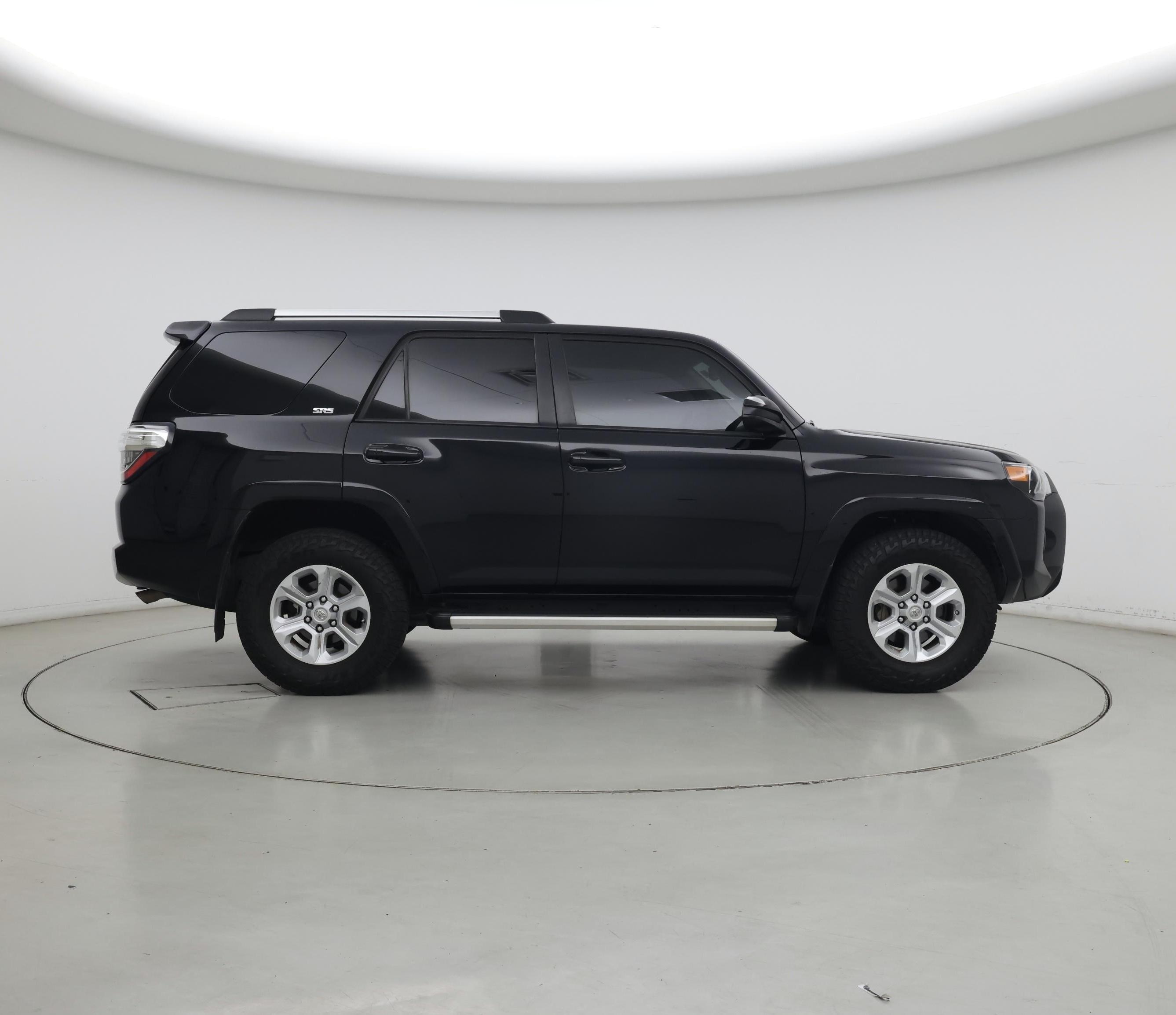 Thumbnail: 2019 Toyota 4Runner - 7