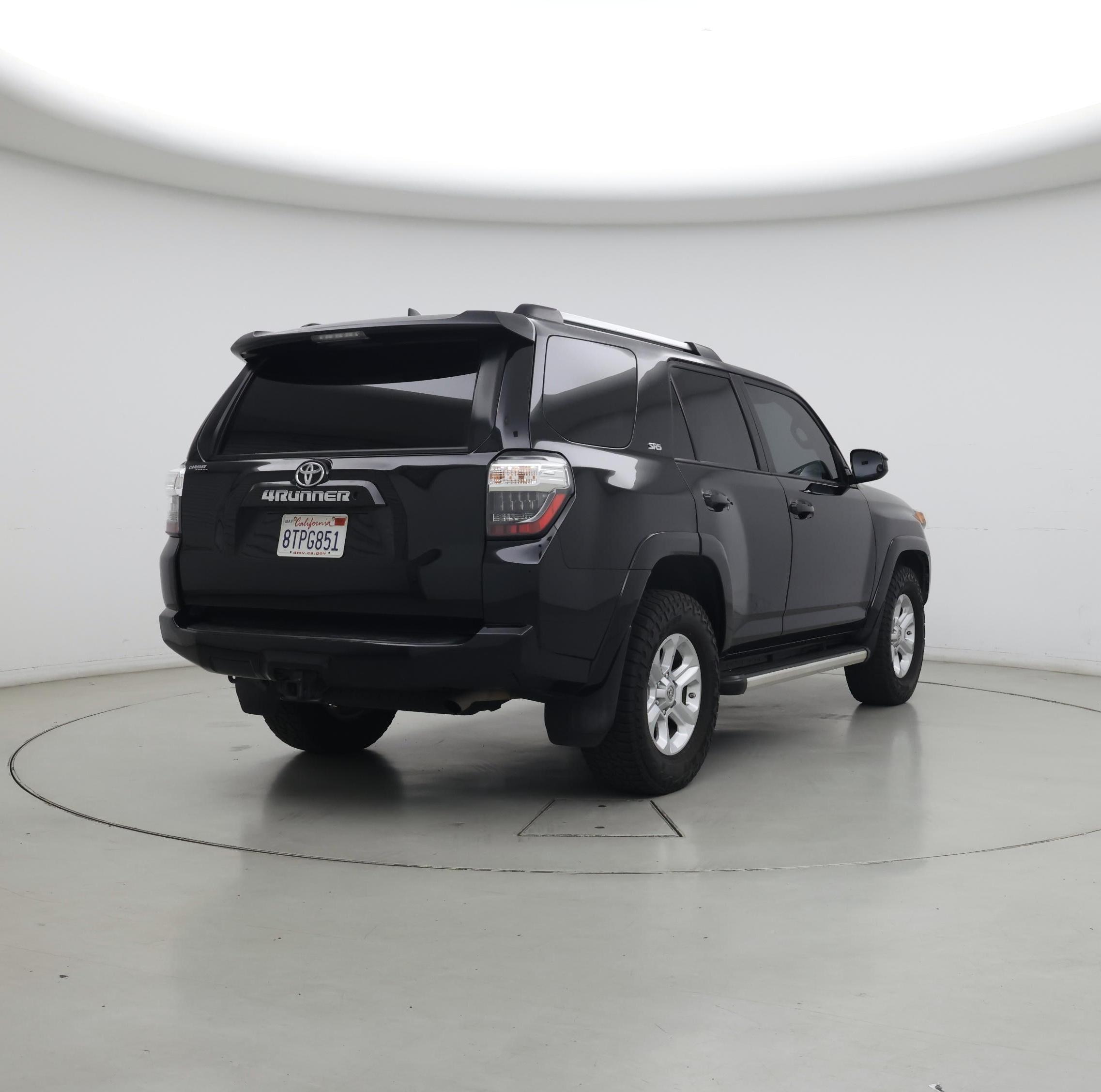 Thumbnail: 2019 Toyota 4Runner - 8