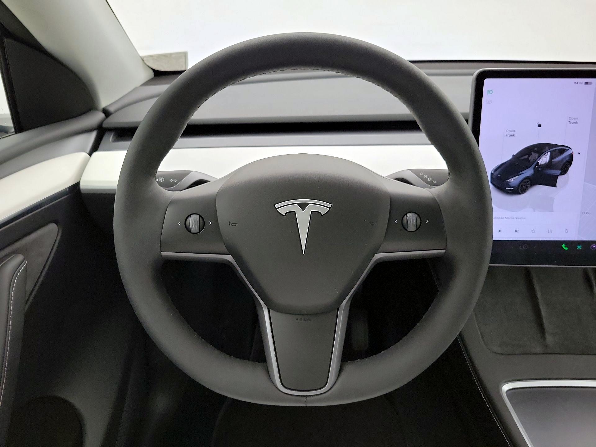 Thumbnail: 2024 Tesla Model Y - 10