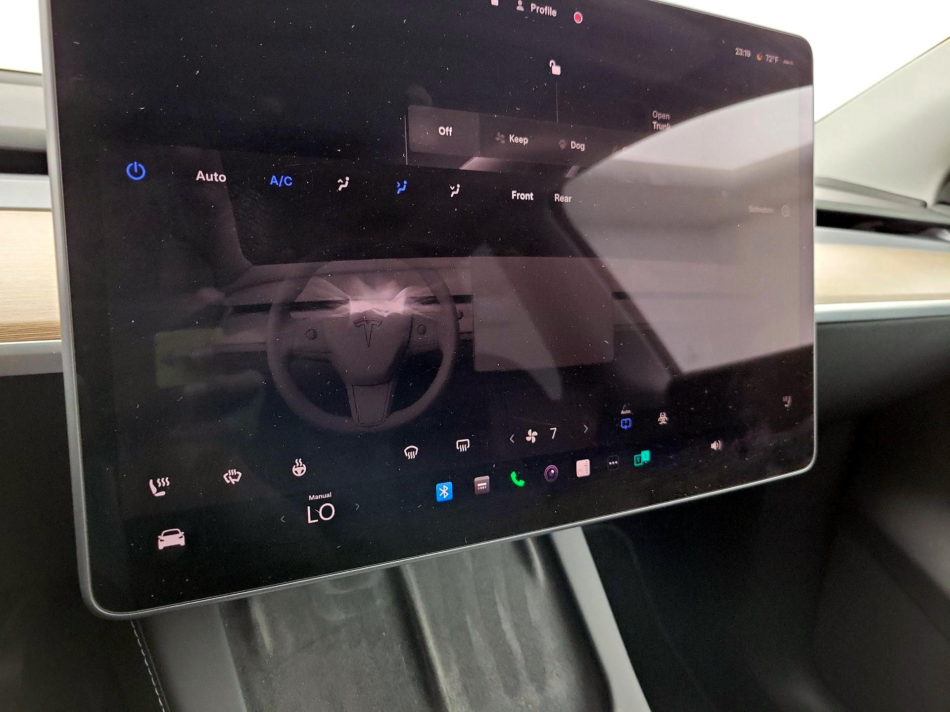 Thumbnail: 2023 Tesla Model Y - 16