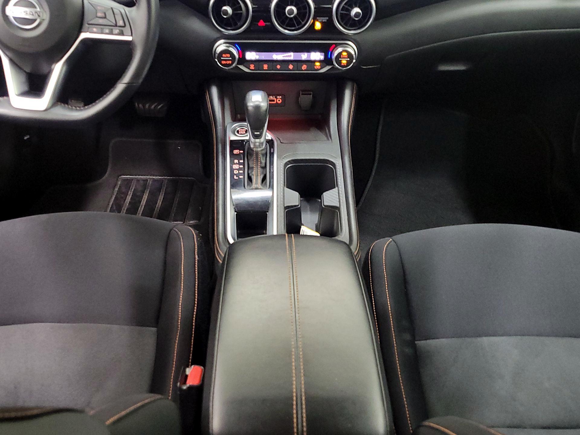 Thumbnail: 2021 Nissan Sentra - 16