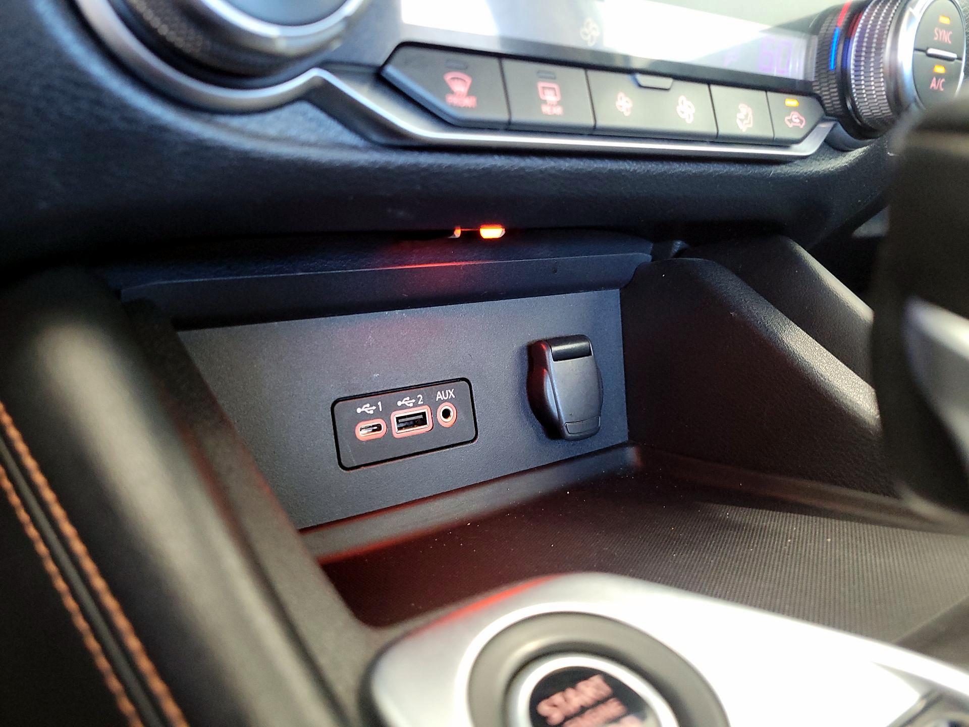 Thumbnail: 2021 Nissan Sentra - 17