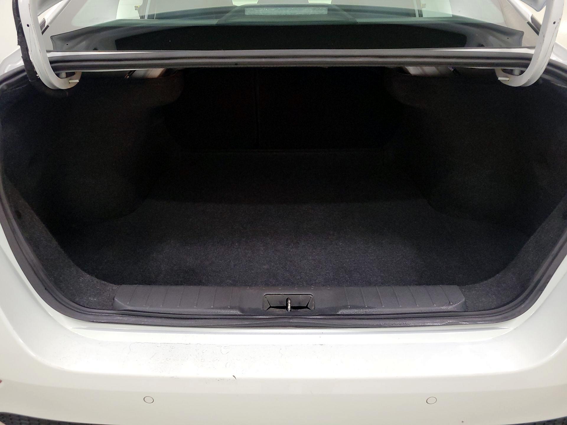 Thumbnail: 2021 Nissan Sentra - 19