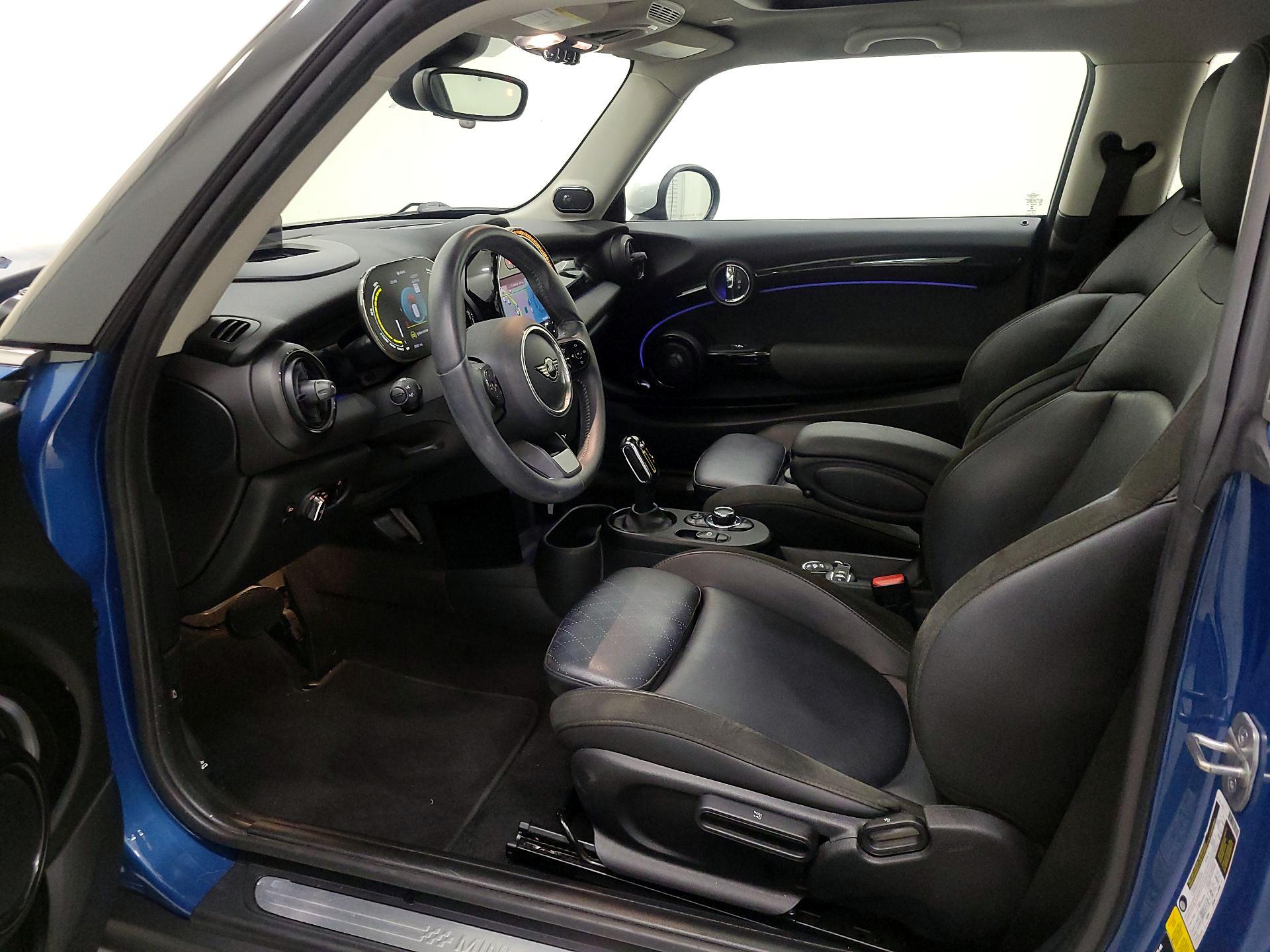 Thumbnail: 2023 MINI Cooper Hardtop - 11