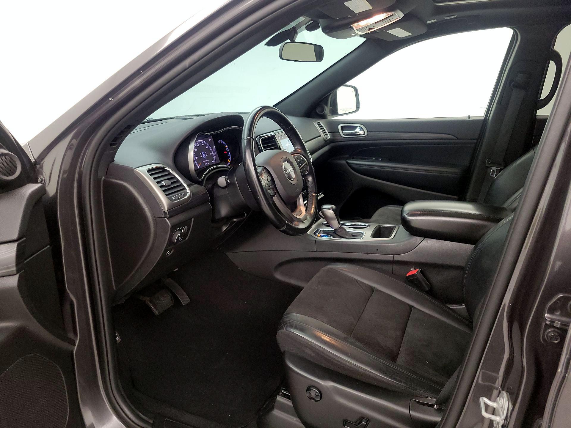 Thumbnail: 2021 Jeep Grand Cherokee - 11