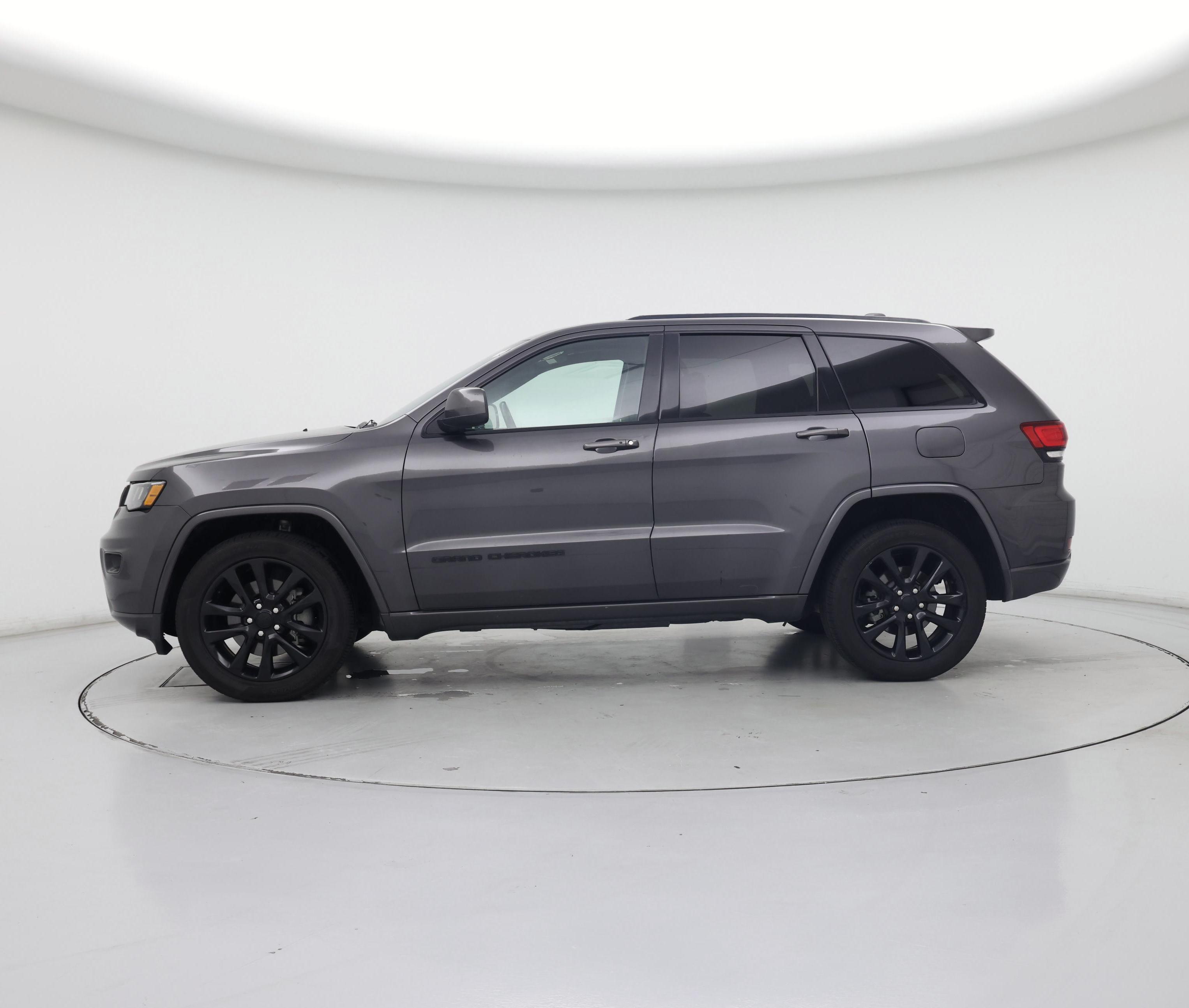 Thumbnail: 2021 Jeep Grand Cherokee - 3