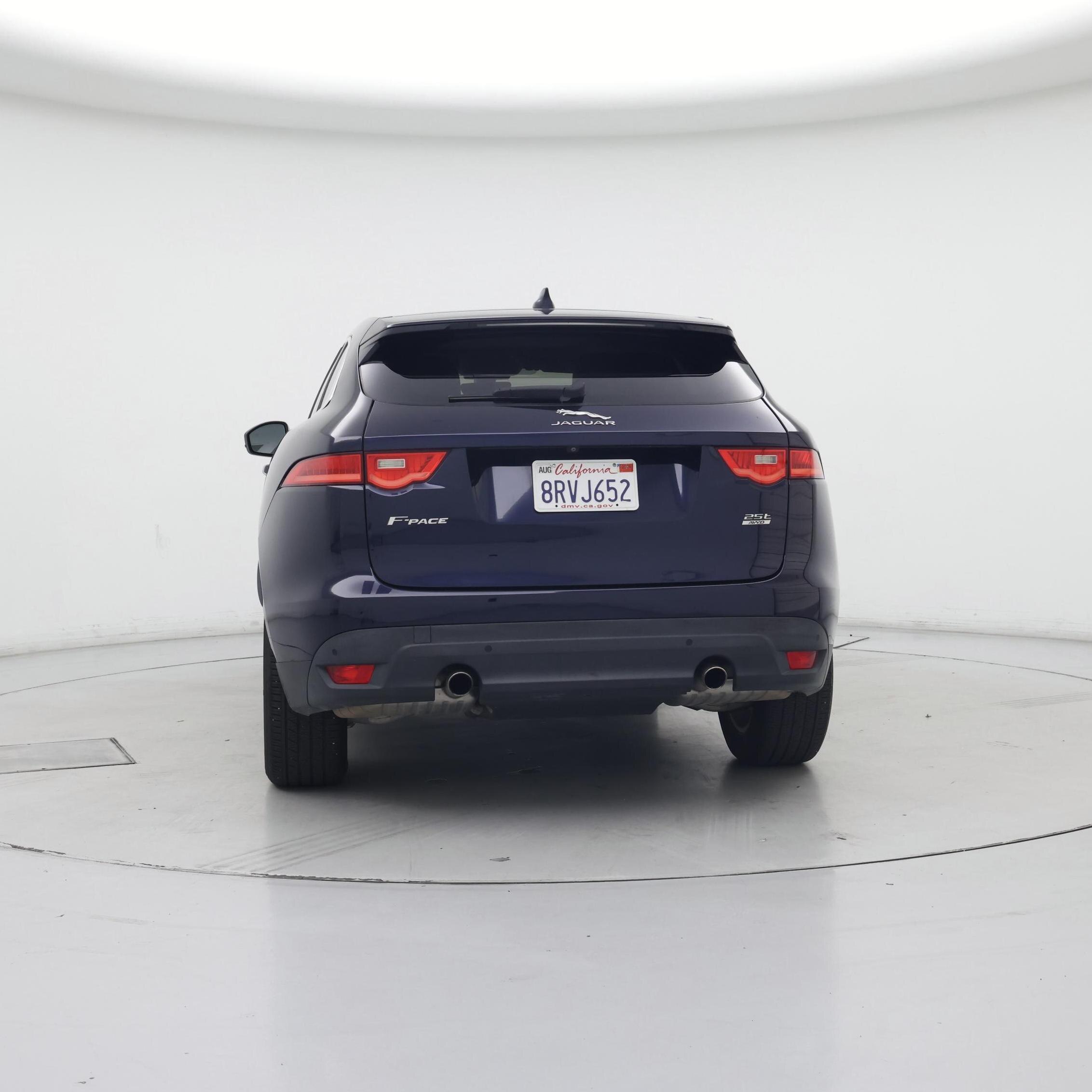 Thumbnail: 2020 Jaguar F-Pace - 6
