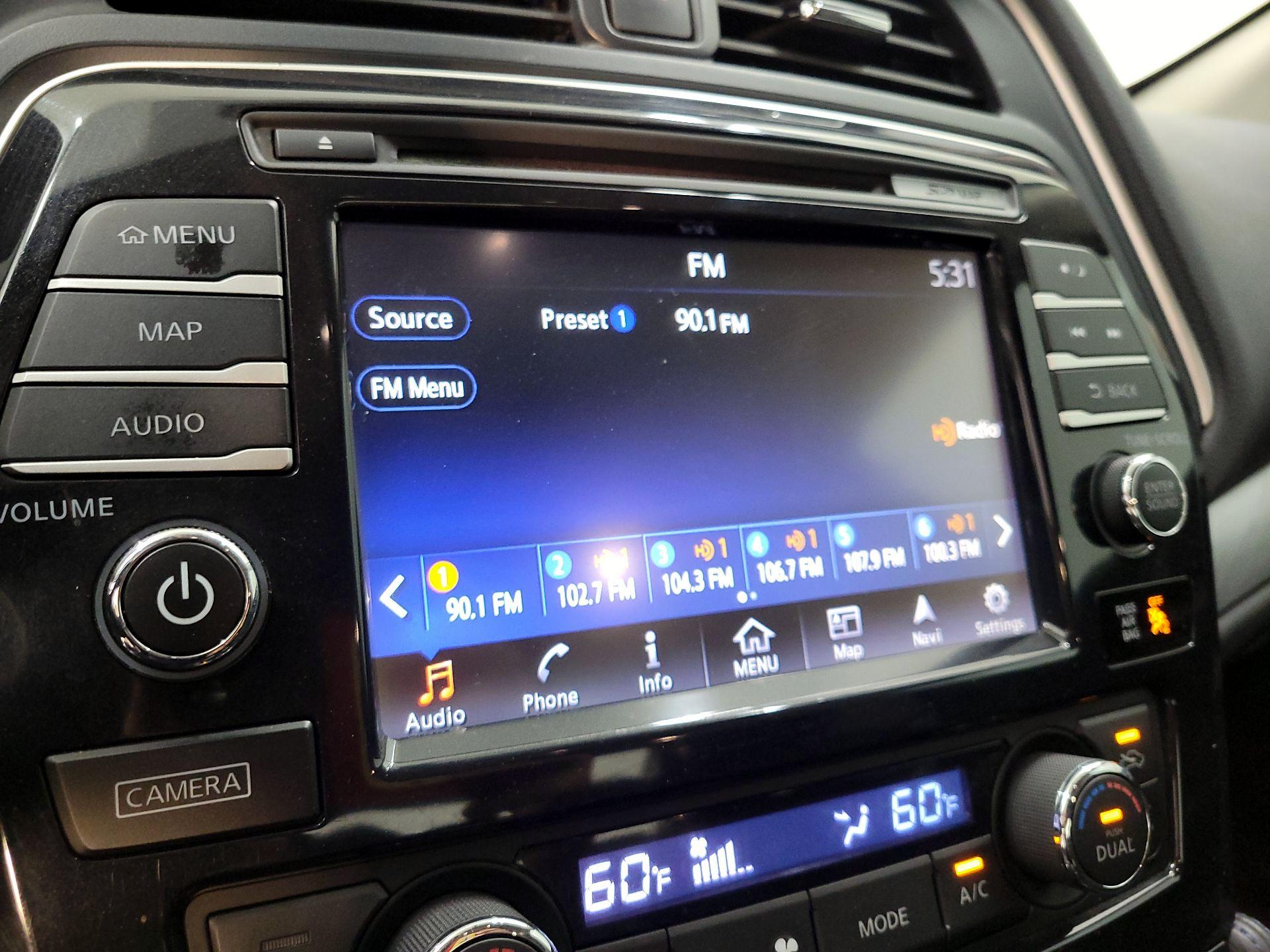 Thumbnail: 2016 Nissan Maxima - 15