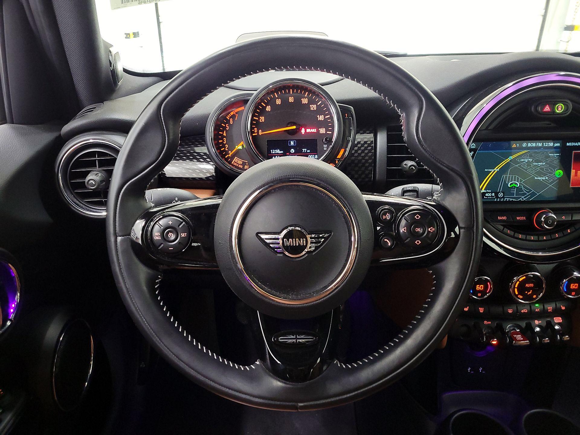 Thumbnail: 2019 MINI Cooper Hardtop - 10
