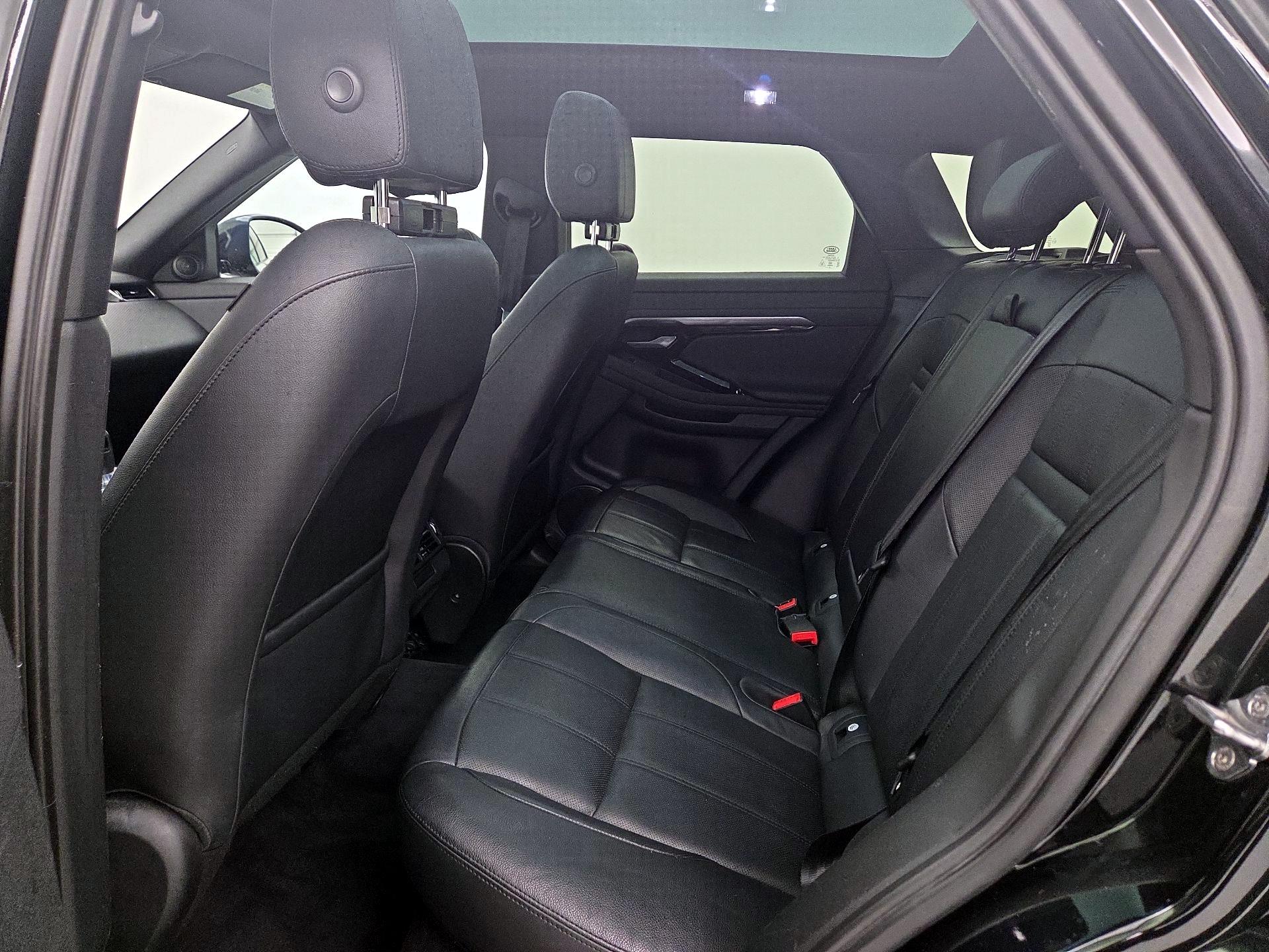 Thumbnail: 2020 Land Rover Range Rover Evoque - 20