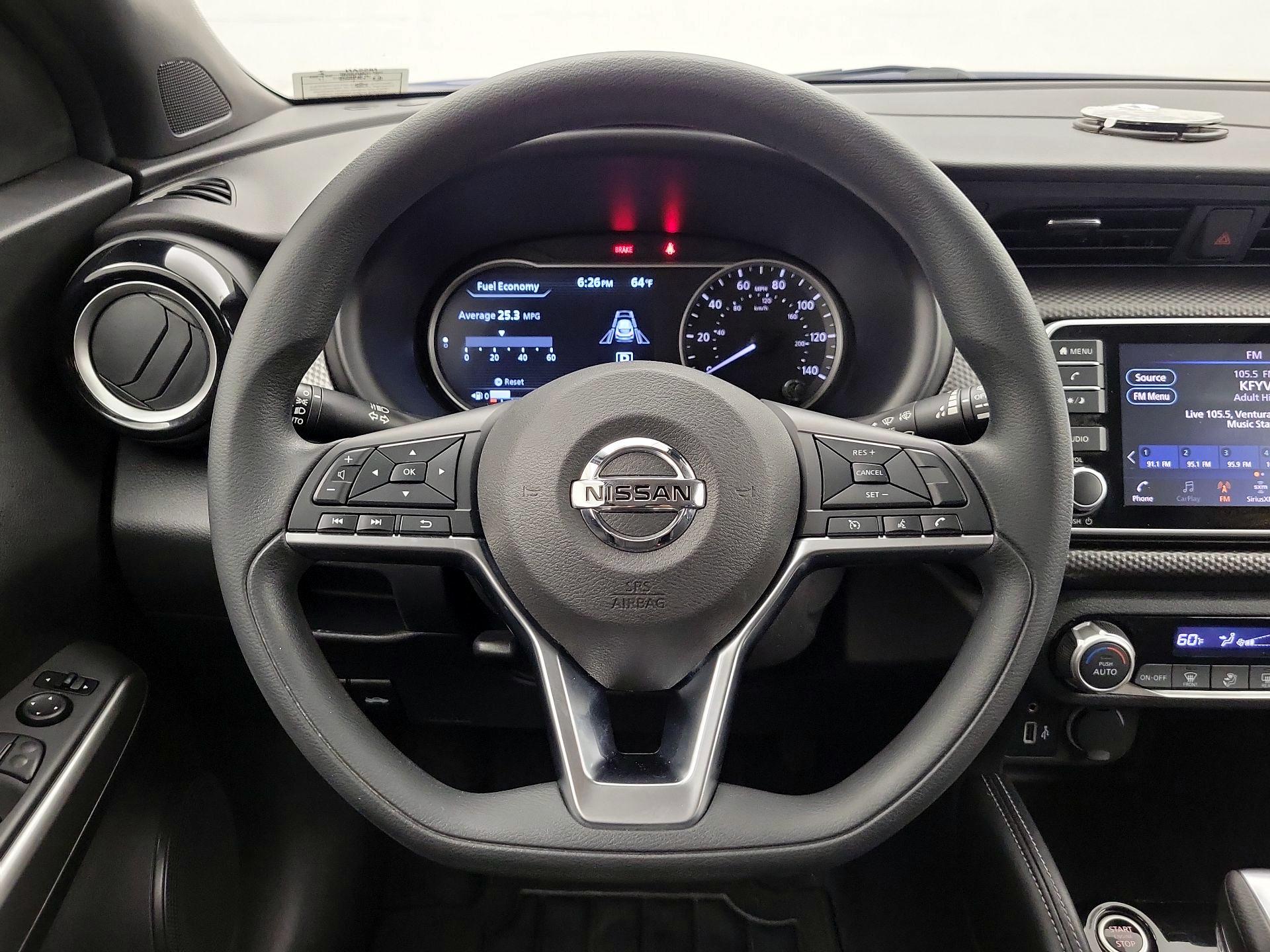 Thumbnail: 2020 Nissan Kicks - 10
