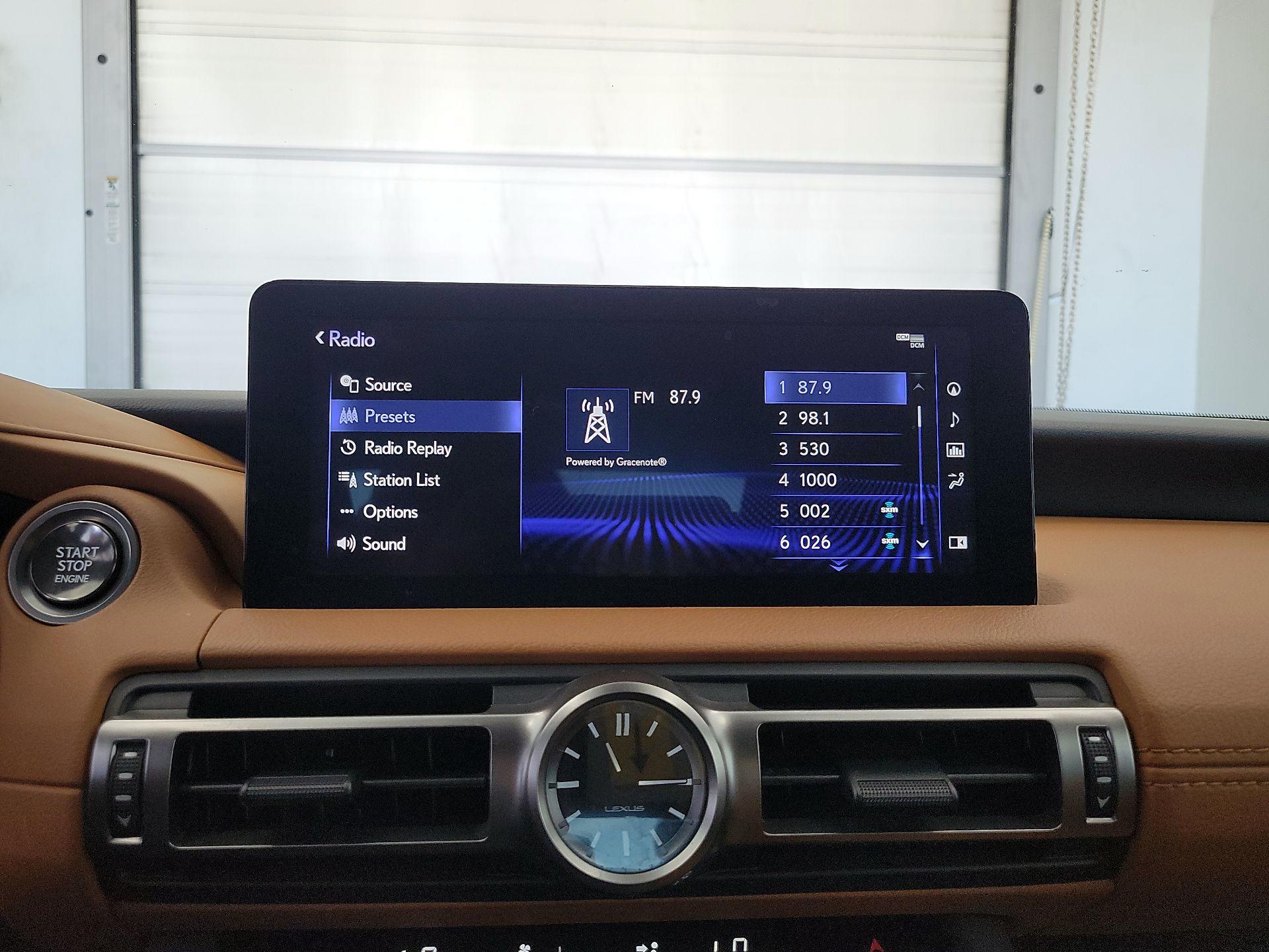 Thumbnail: 2021 Lexus IS - 15