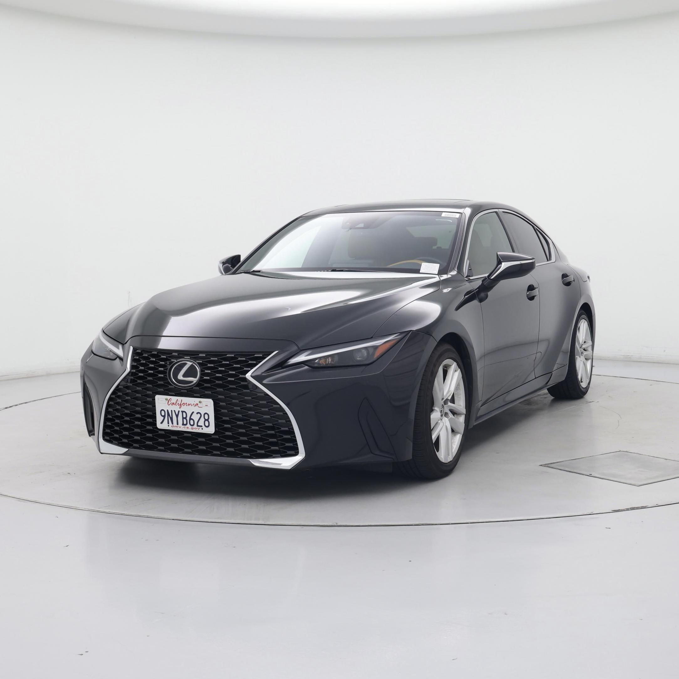 Thumbnail: 2021 Lexus IS - 4