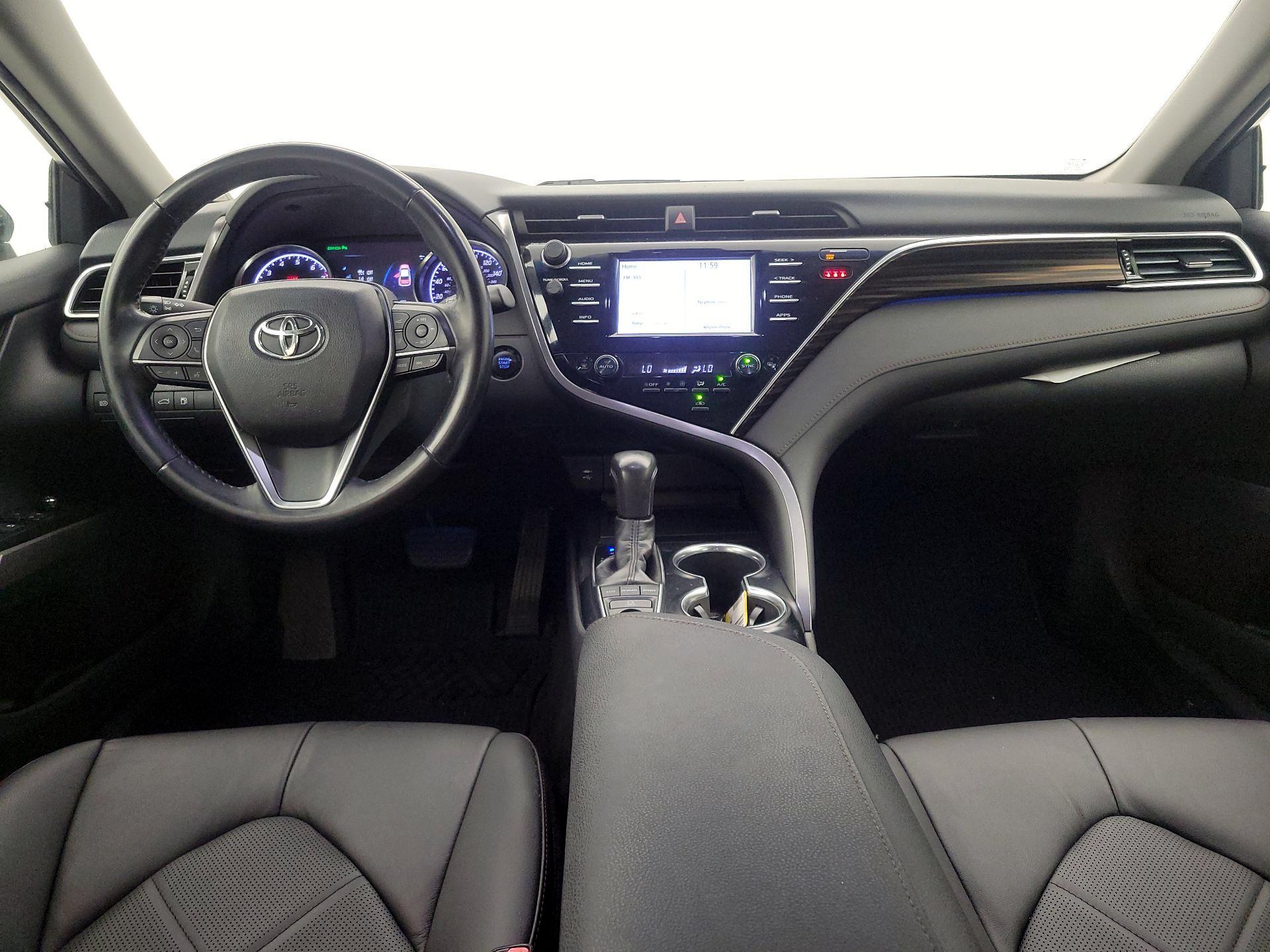 Thumbnail: 2018 Toyota Camry - 9