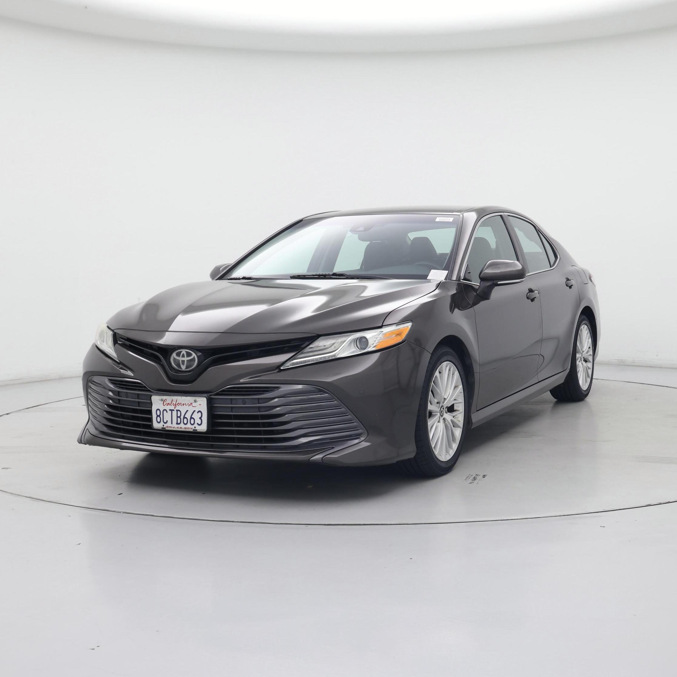 Thumbnail: 2018 Toyota Camry - 4