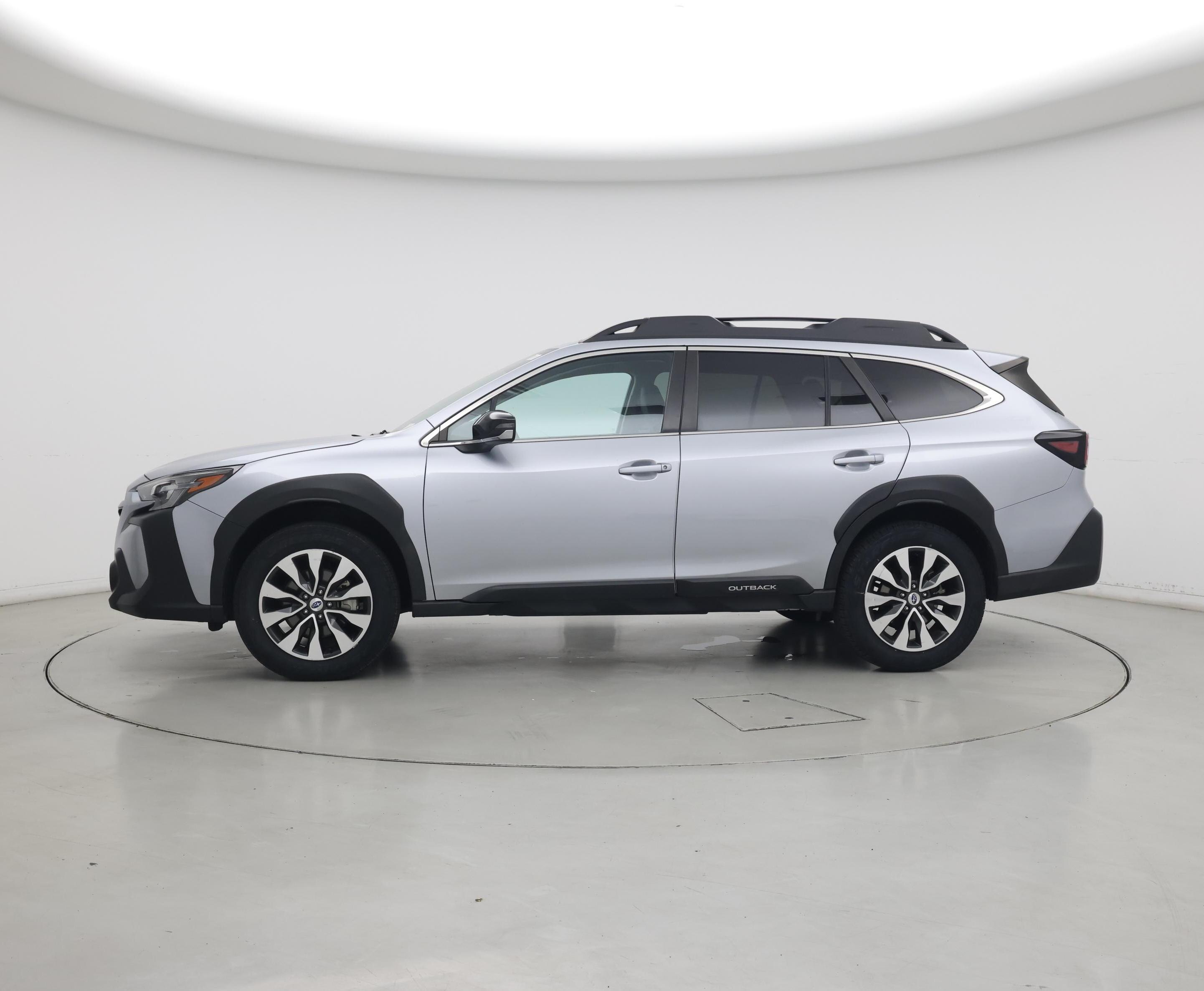 Thumbnail: 2023 Subaru Outback - 3