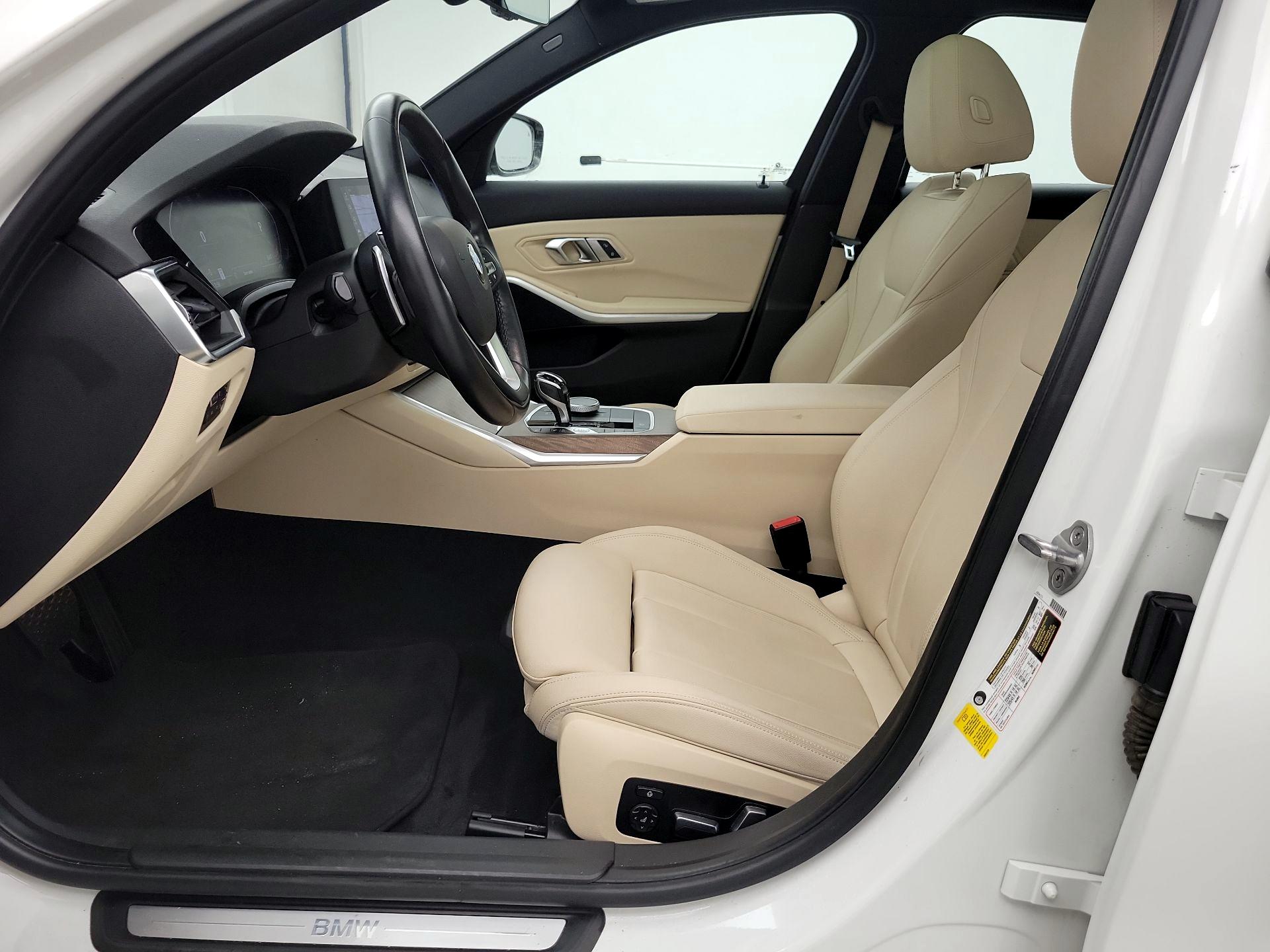 Thumbnail: 2020 BMW 3 Series - 11