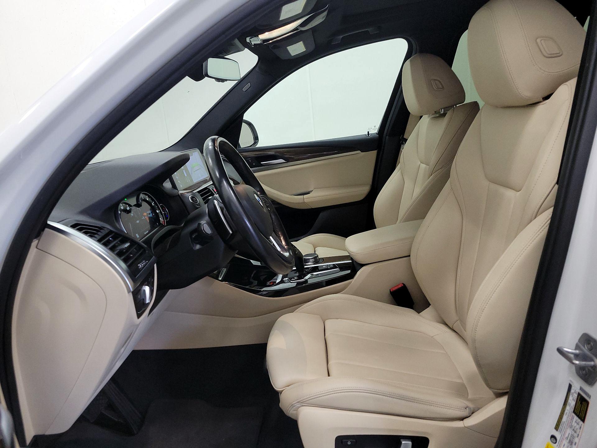 Thumbnail: 2018 BMW X3 - 11