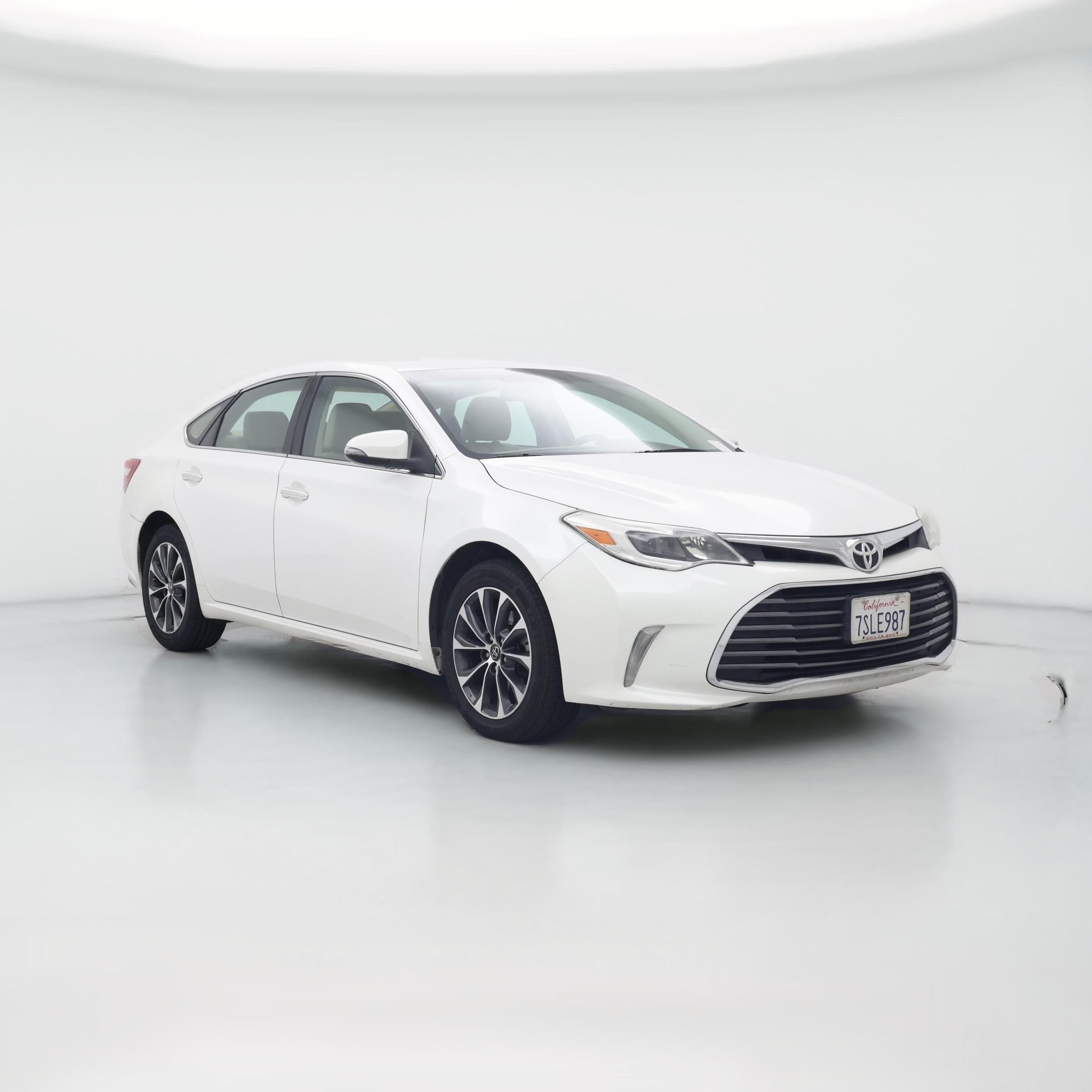 Thumbnail: 2016 Toyota Avalon - 1