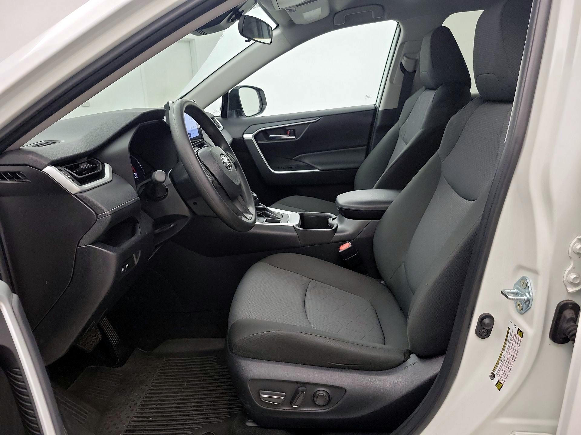 Thumbnail: 2024 Toyota RAV4 - 11