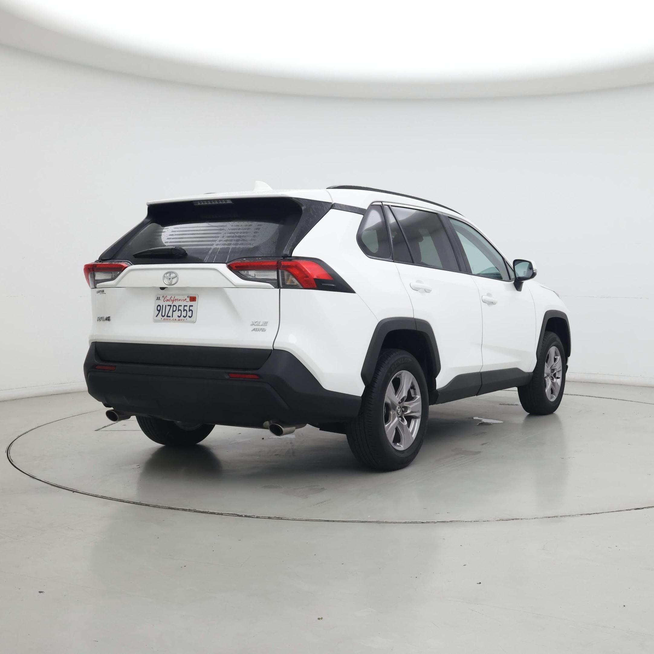 Thumbnail: 2024 Toyota RAV4 - 8