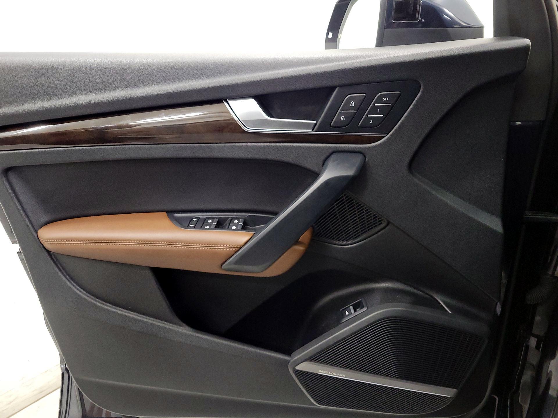 Thumbnail: 2019 Audi Q5 - 10