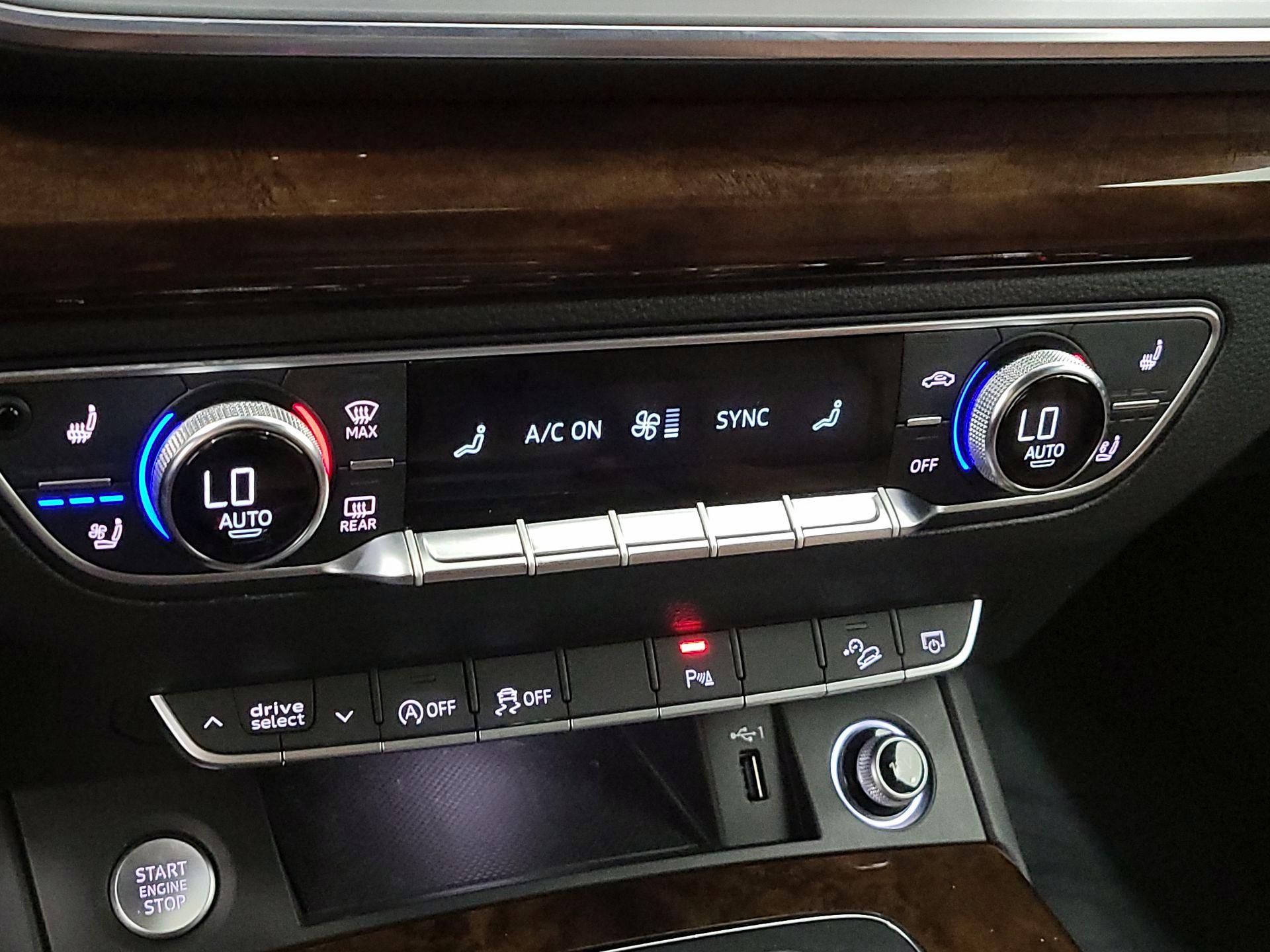 Thumbnail: 2019 Audi Q5 - 15