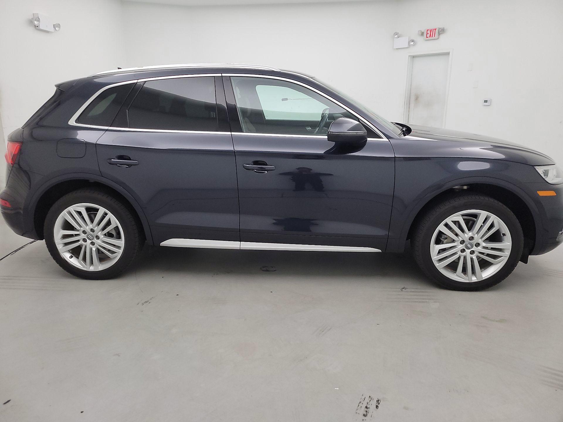 Thumbnail: 2019 Audi Q5 - 4