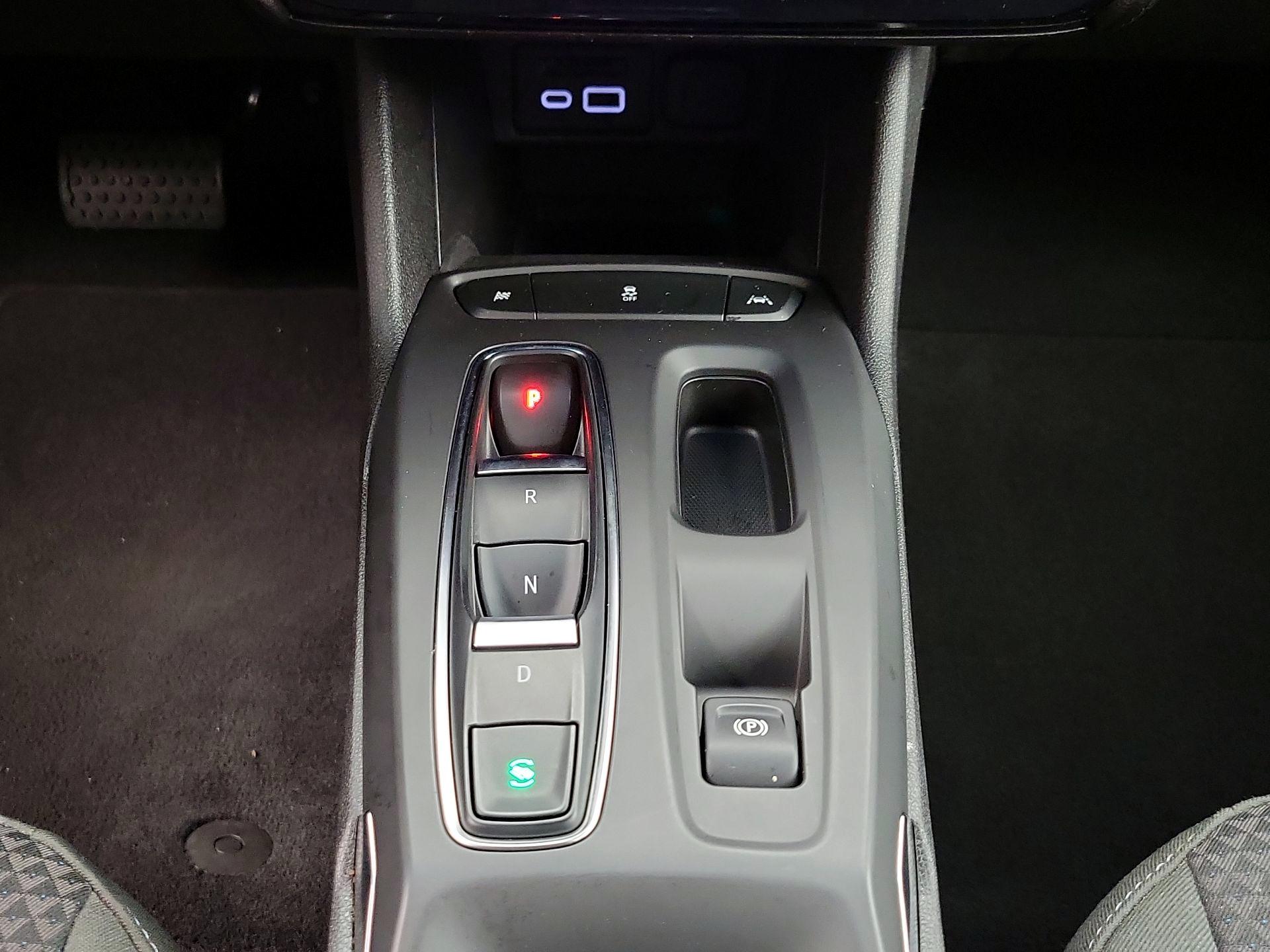 Thumbnail: 2023 Chevrolet Bolt EV - 17