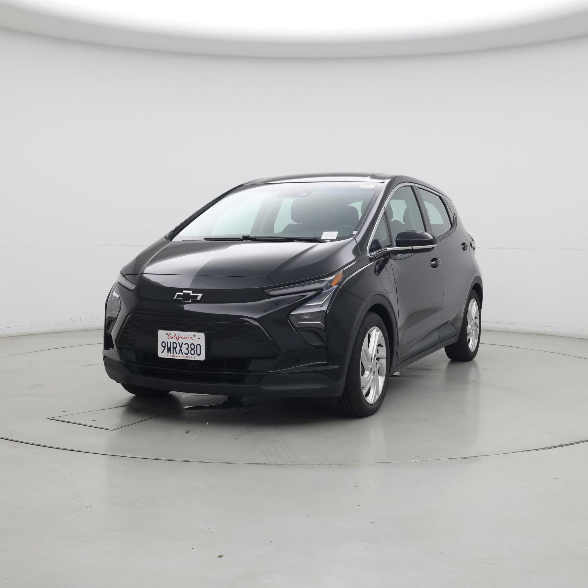 Thumbnail: 2023 Chevrolet Bolt EV - 4