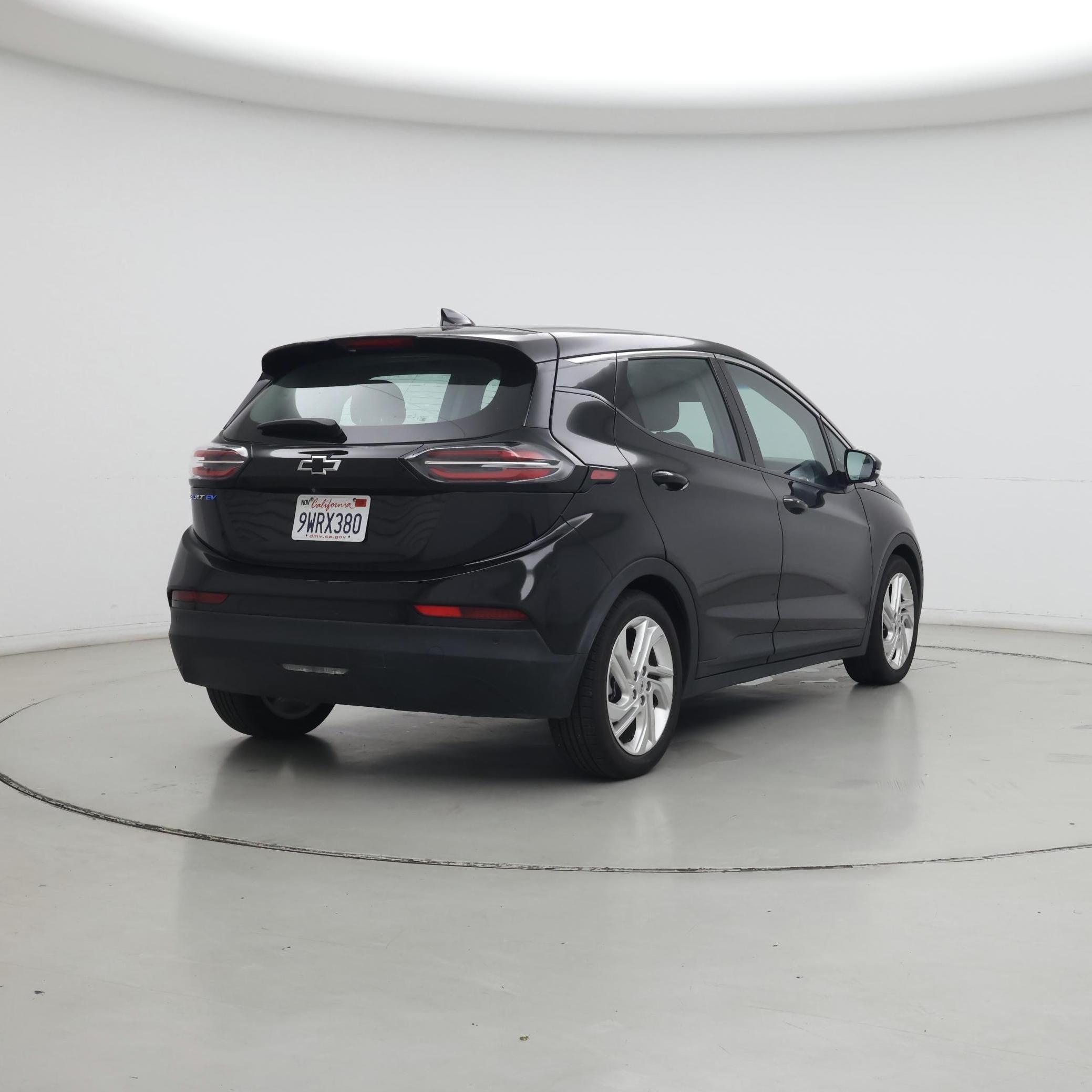 Thumbnail: 2023 Chevrolet Bolt EV - 8